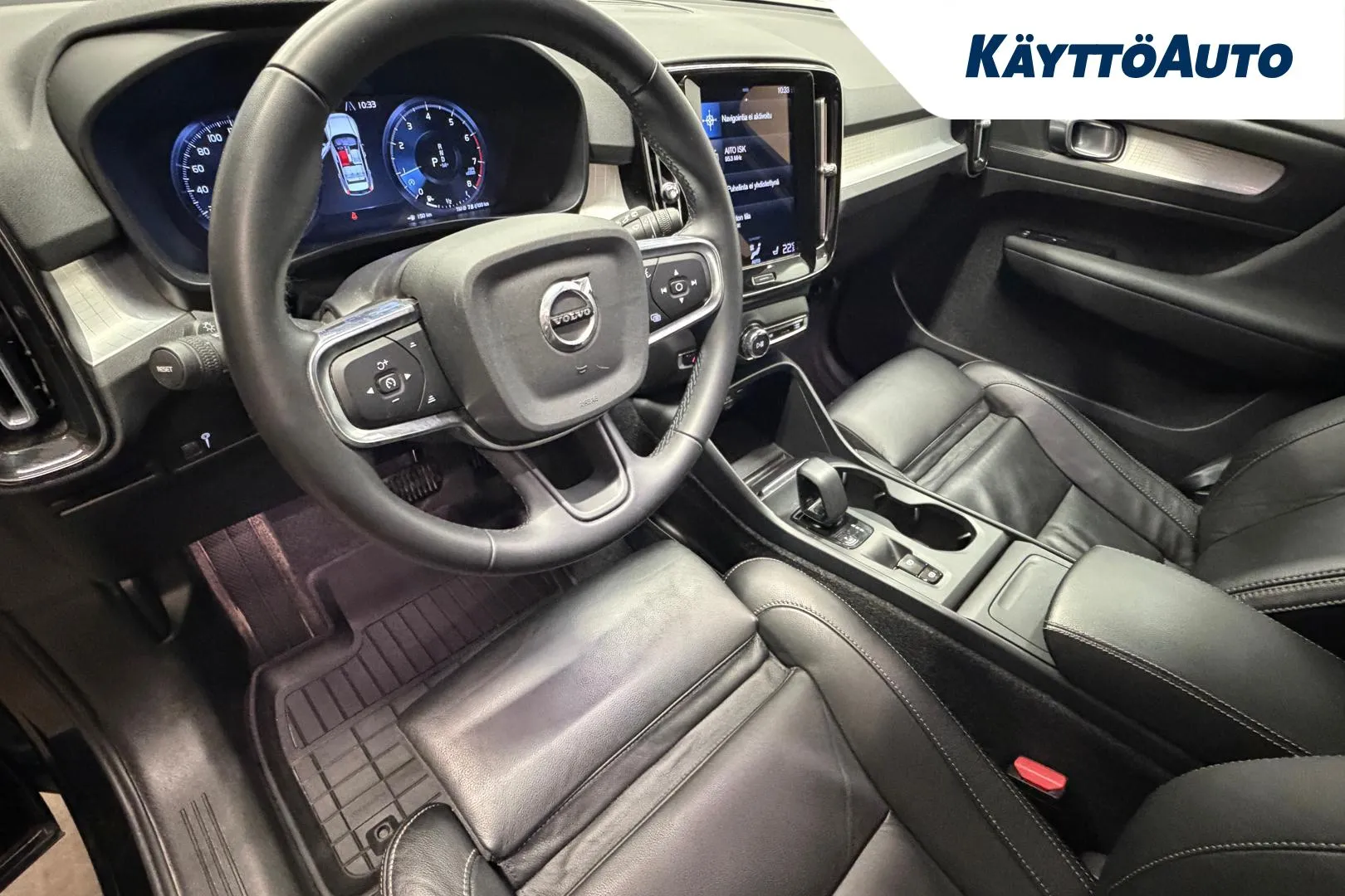 VOLVO XC40 NMH-277 carousel image