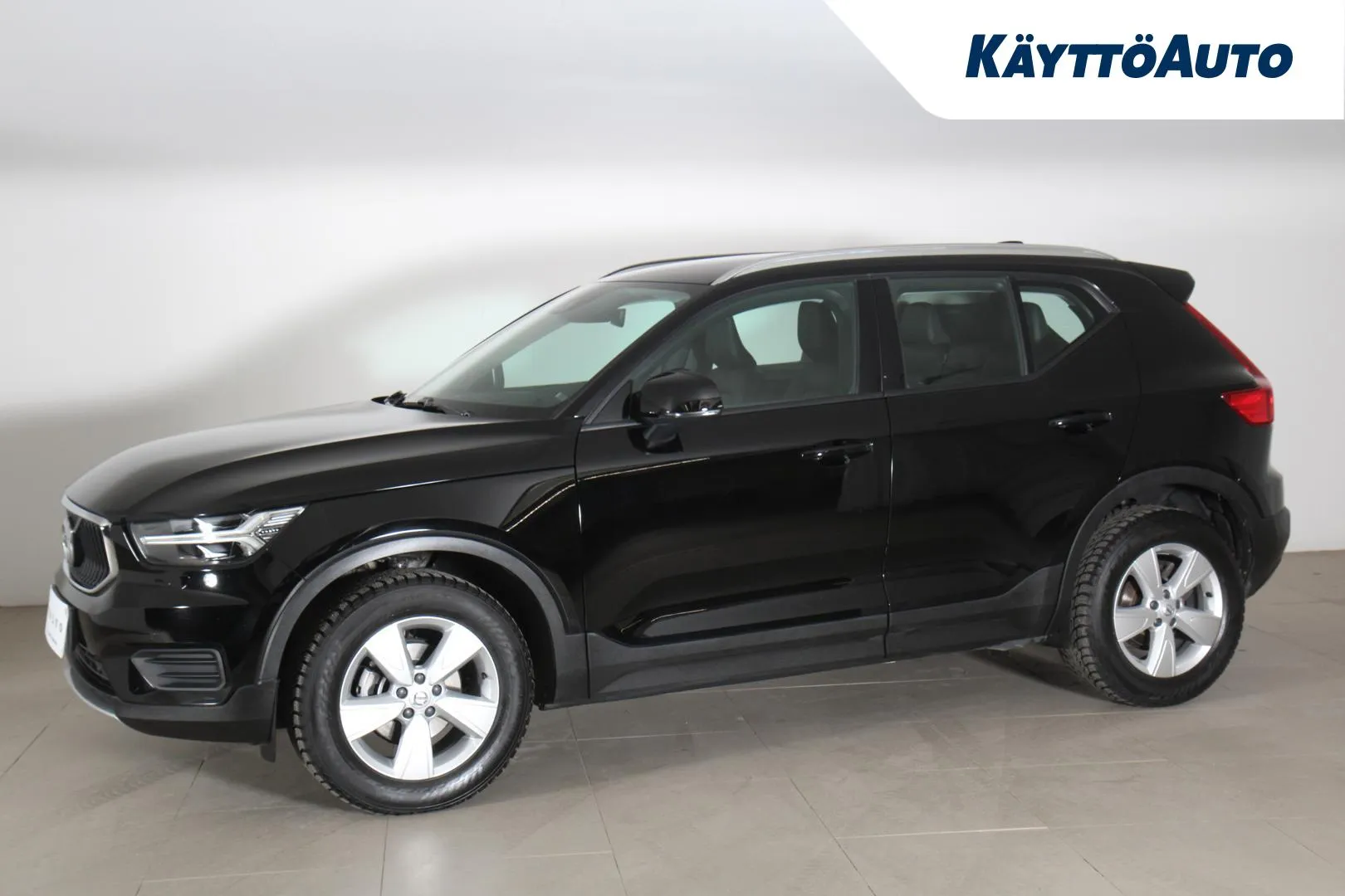 VOLVO XC40 NMH-277 carousel image