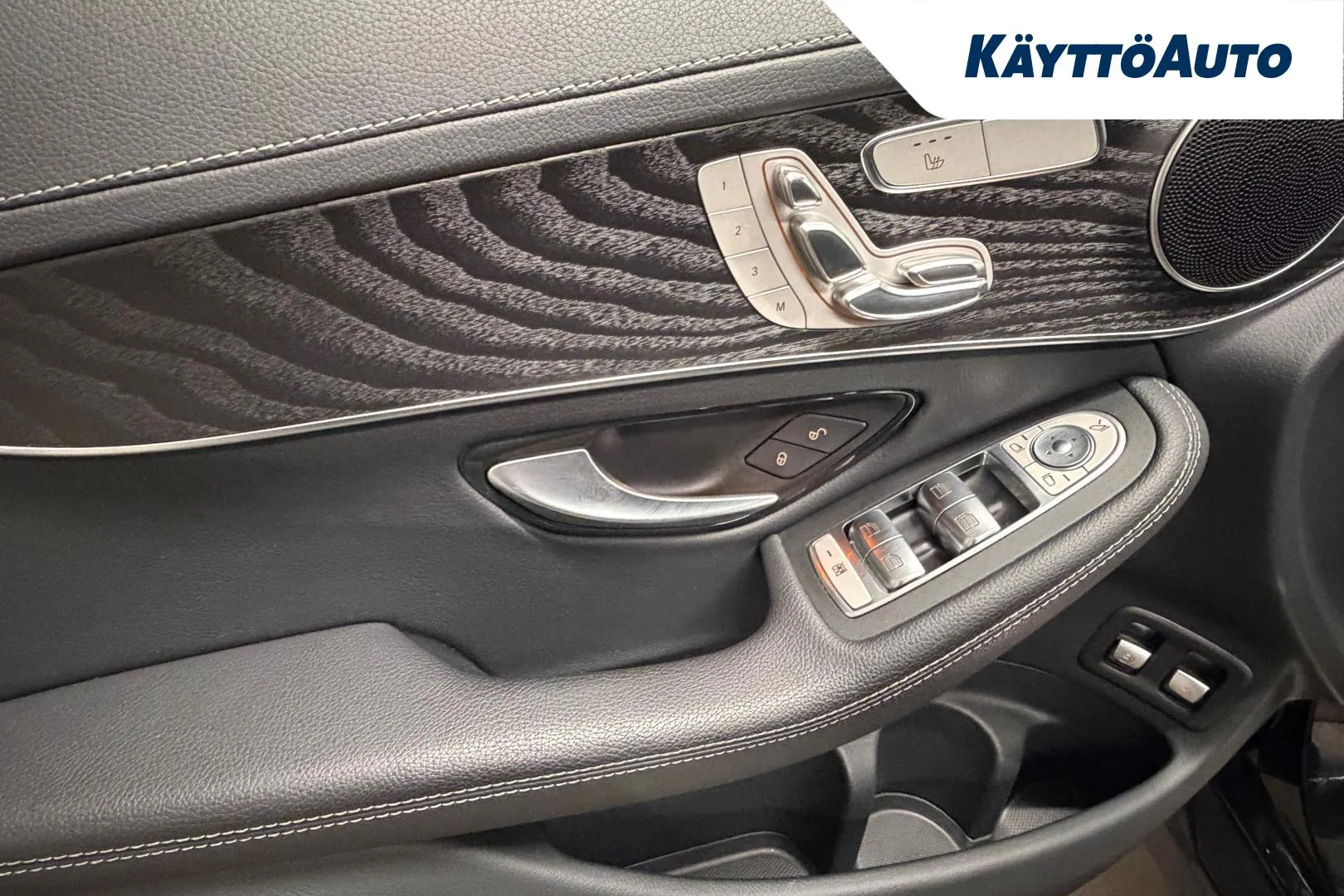 MERCEDES-BENZ GLC GOR-274 carousel image