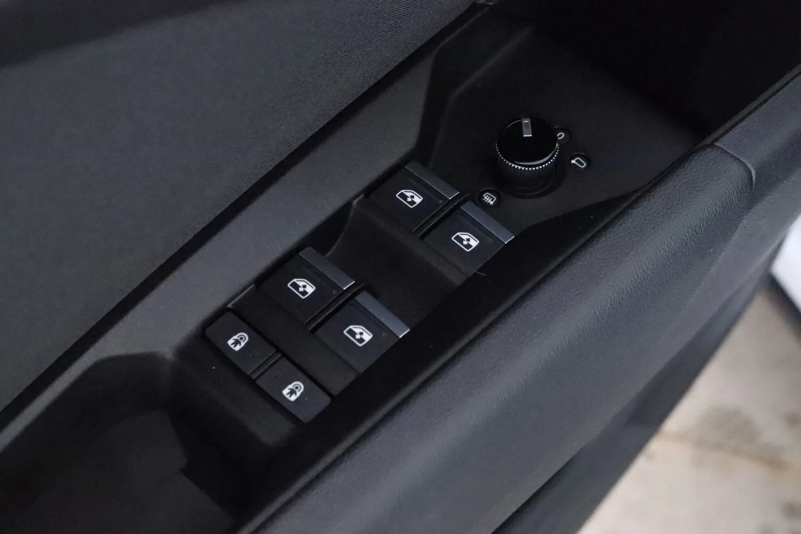 AUDI Q4 e-tron NMT-388 carousel image