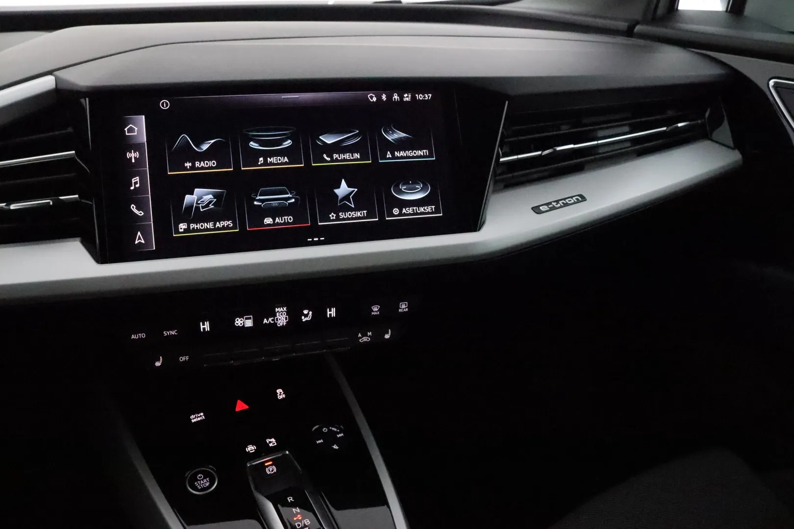 AUDI Q4 e-tron NMT-388 carousel image