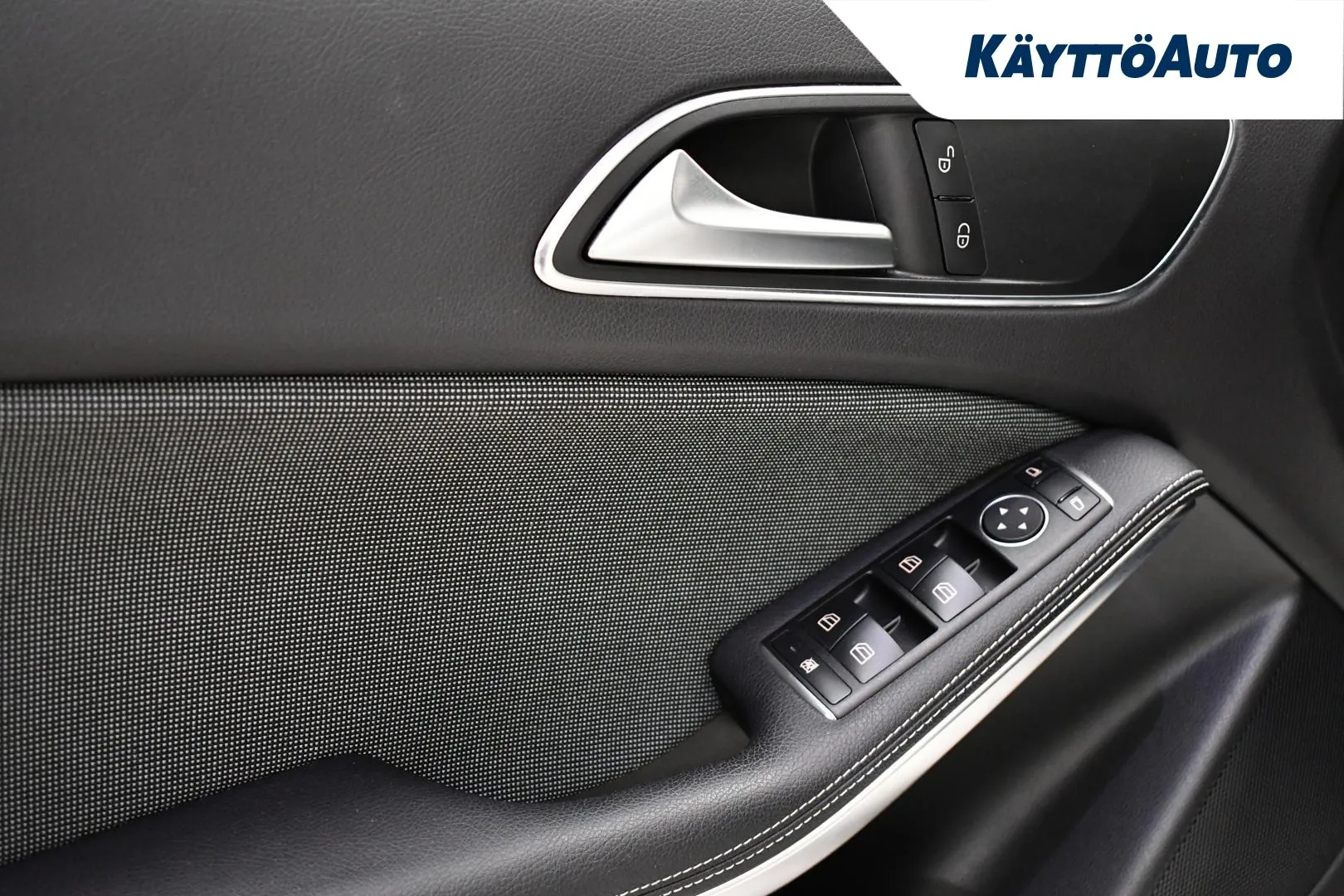 MERCEDES-BENZ A MNK-790 carousel image