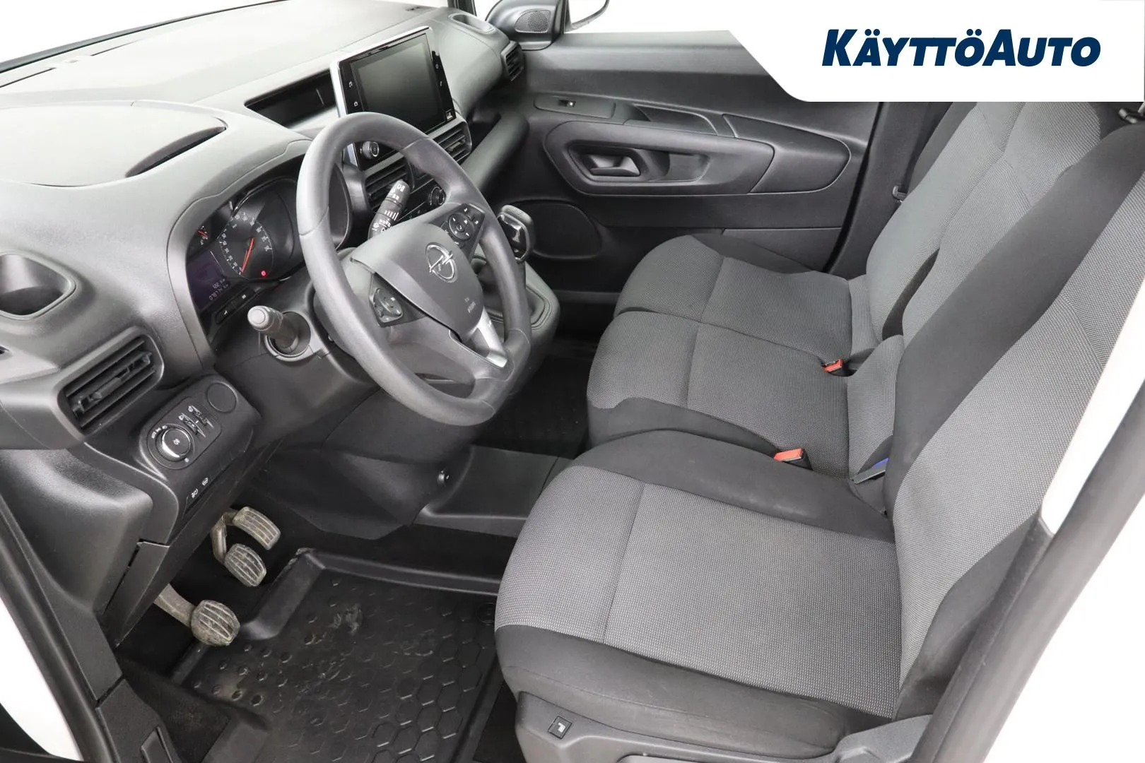 Opel Combo CME-883 carousel image