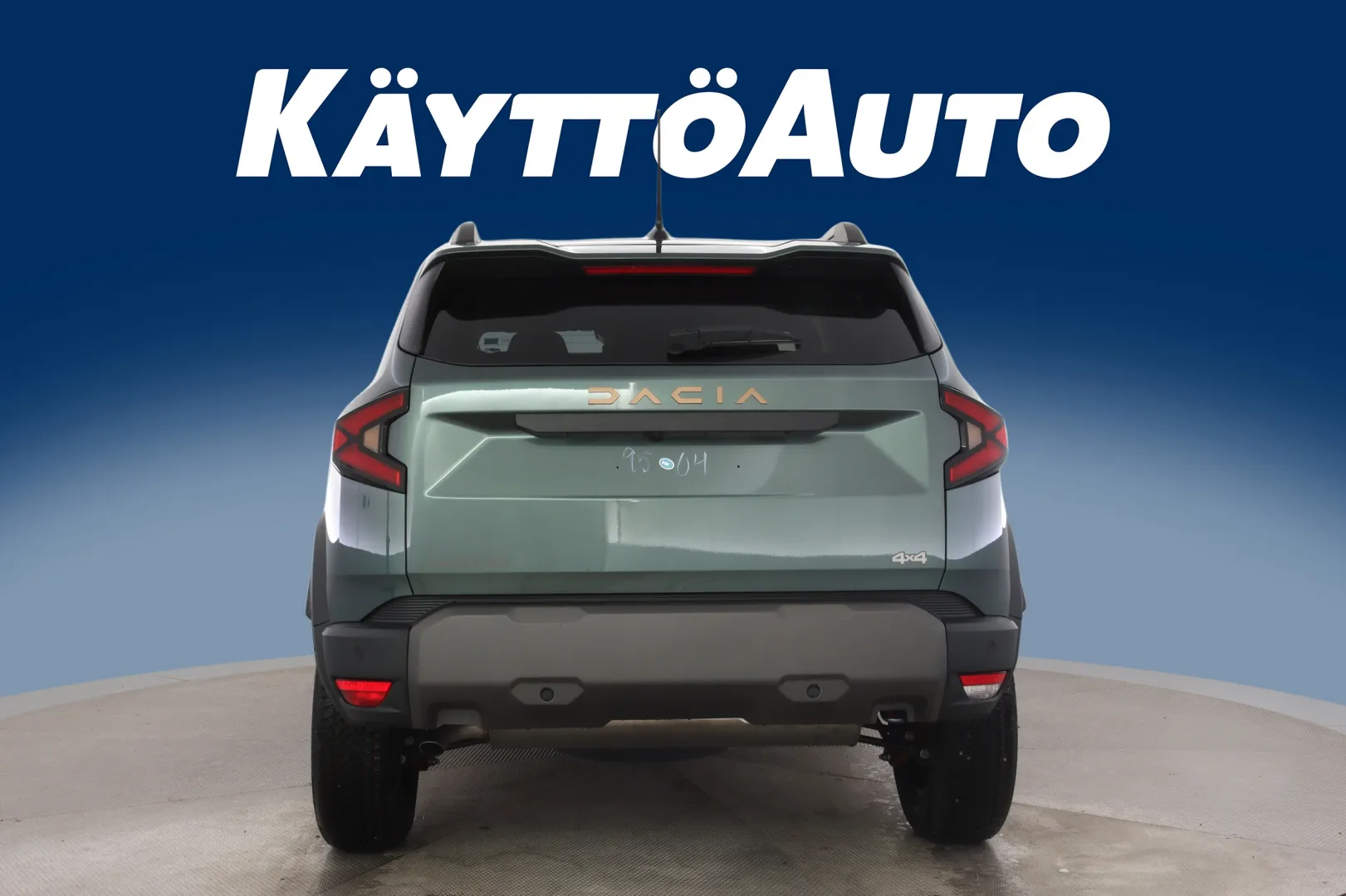 Dacia Duster ISS-688 carousel image