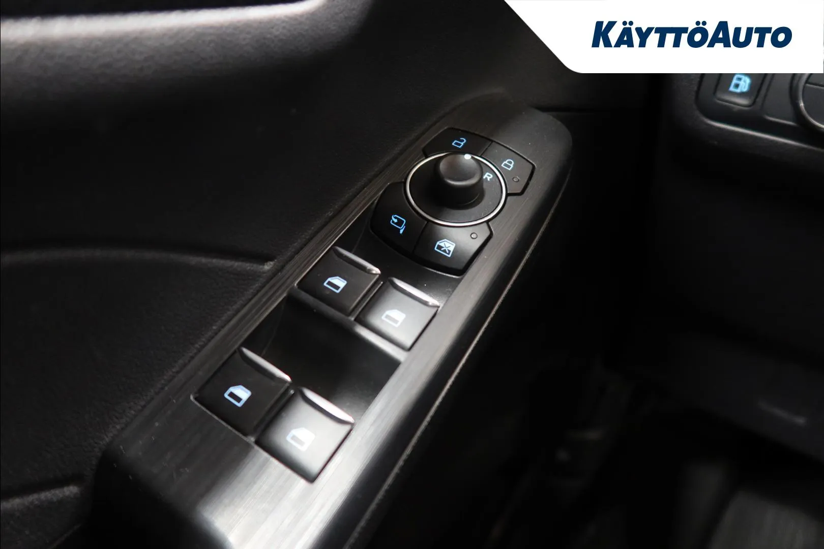 FORD Kuga FSM-340 carousel image