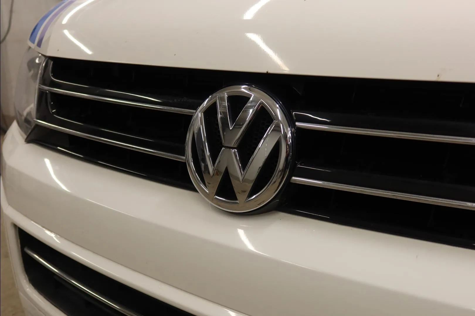 Volkswagen Transporter XNE-110 carousel image