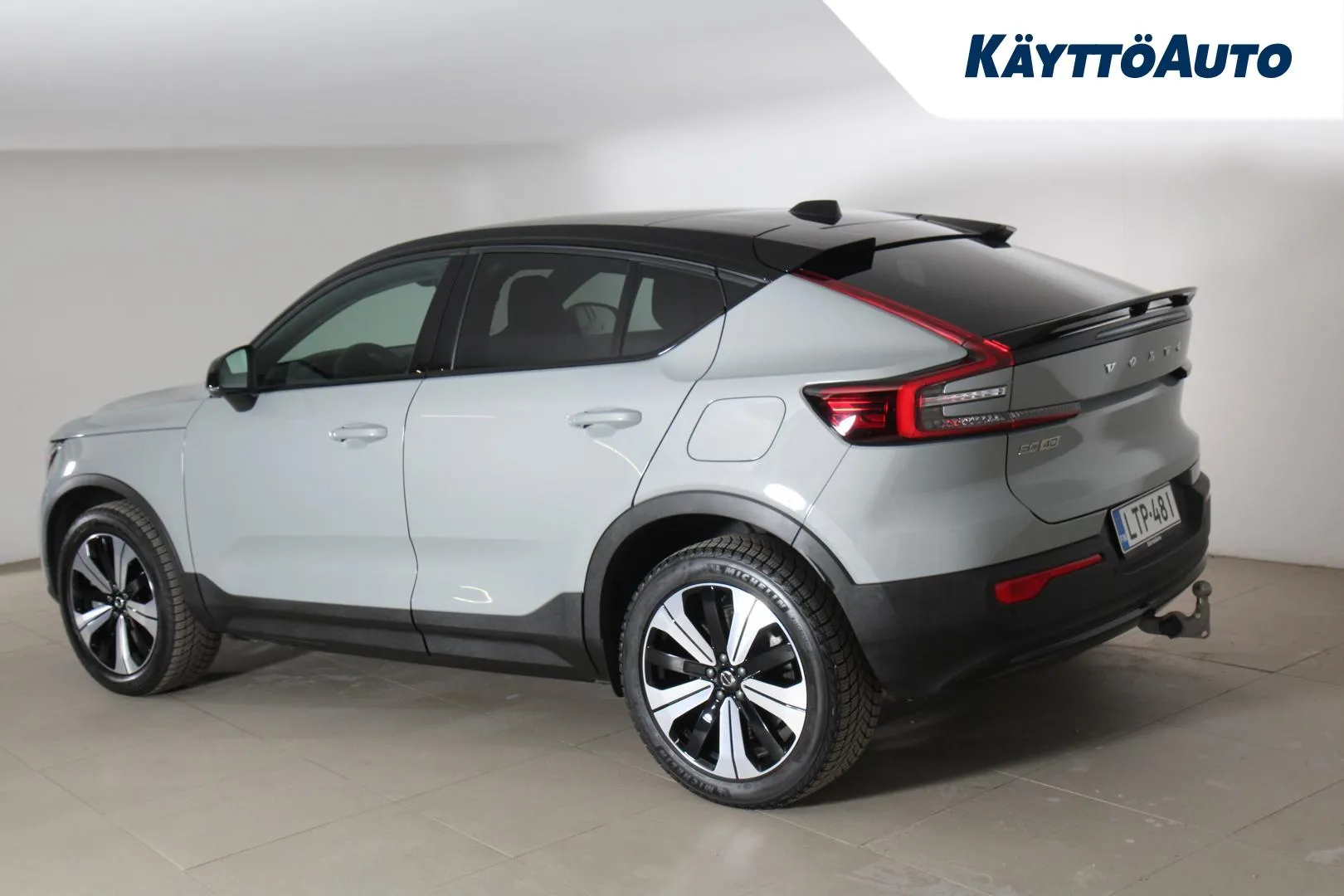 VOLVO EC40 LTP-481 carousel image