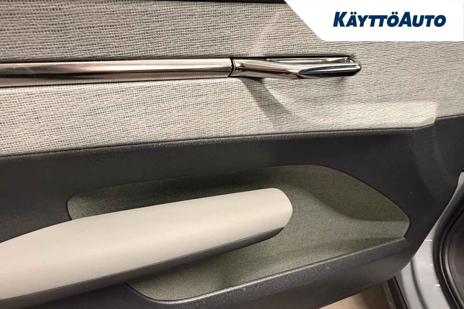 VOLVO EX30 MPU-917 carousel image