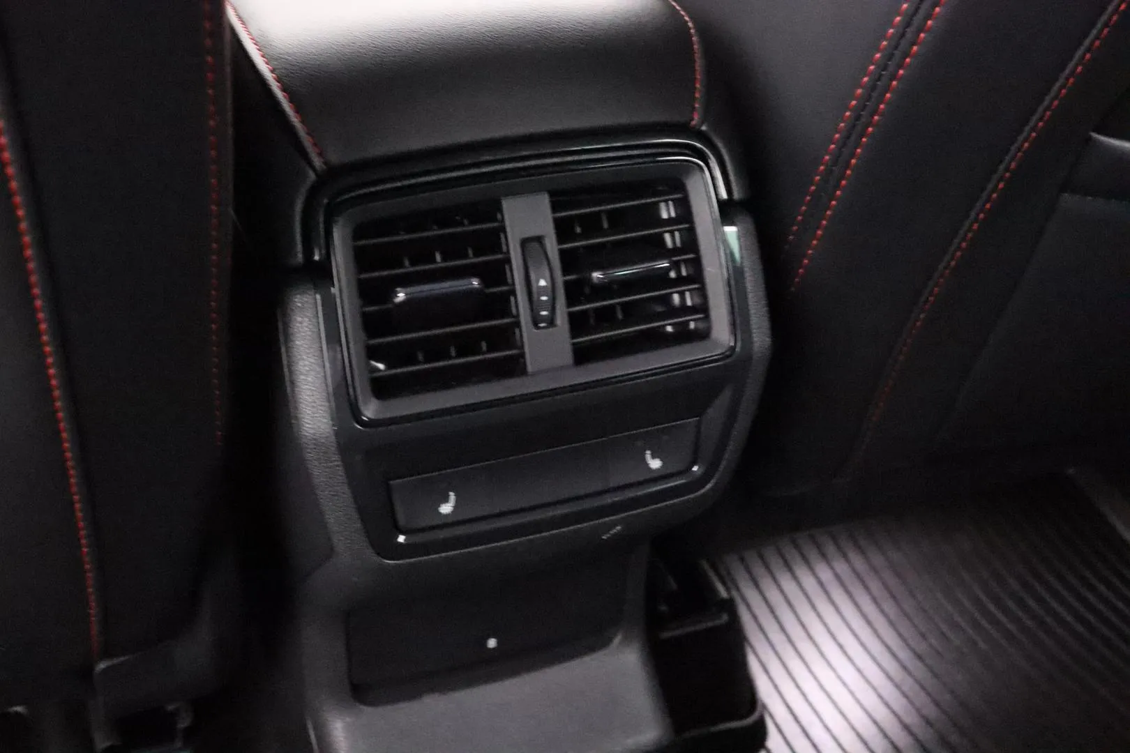 SKODA Kodiaq CMO-820 carousel image