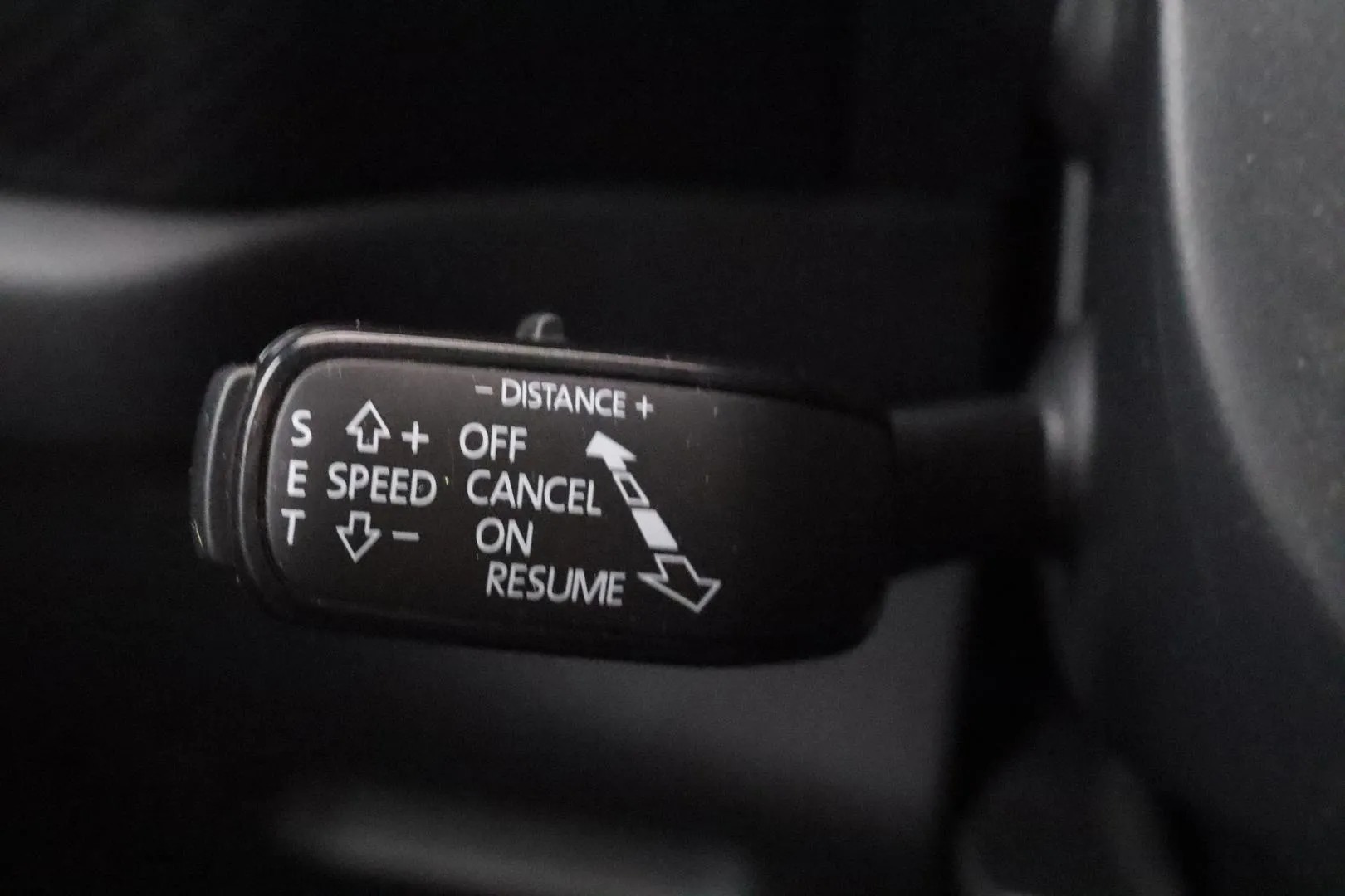 SKODA Kodiaq CMO-820 carousel image