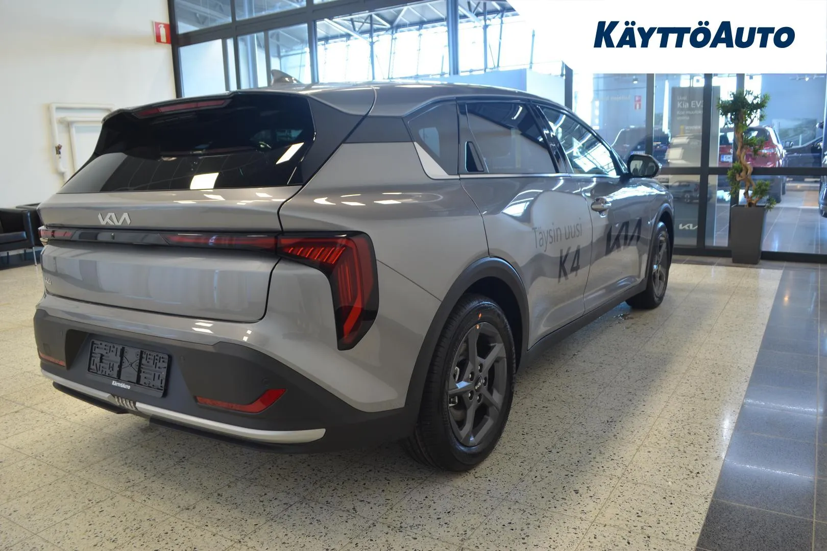 Kia K4 SRO-950 carousel image