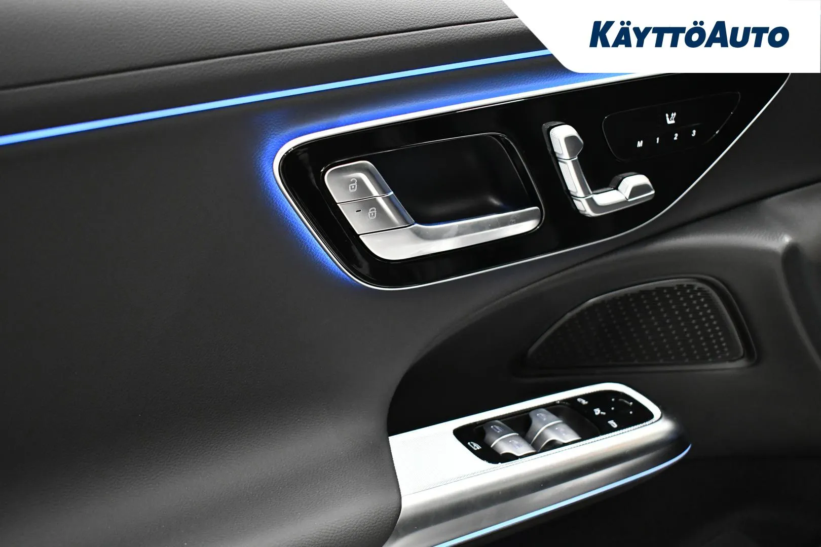 Mercedes-Benz E EVP-478 carousel image