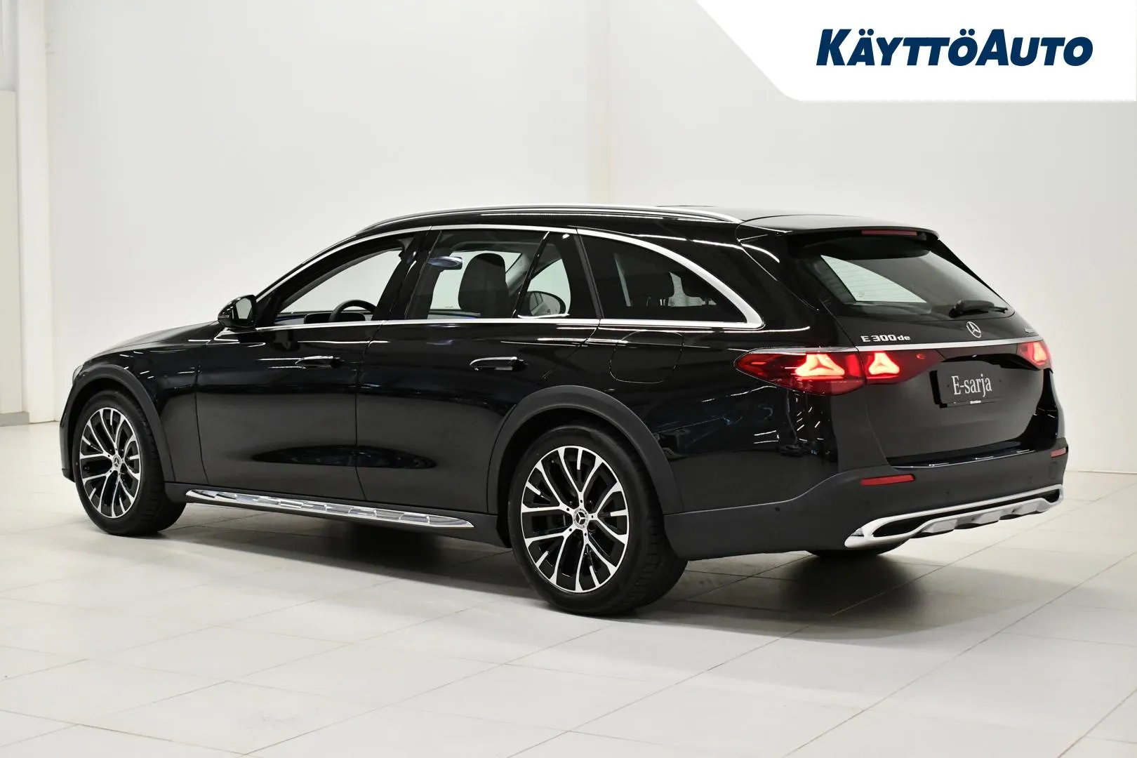 Mercedes-Benz E EVP-478 carousel image