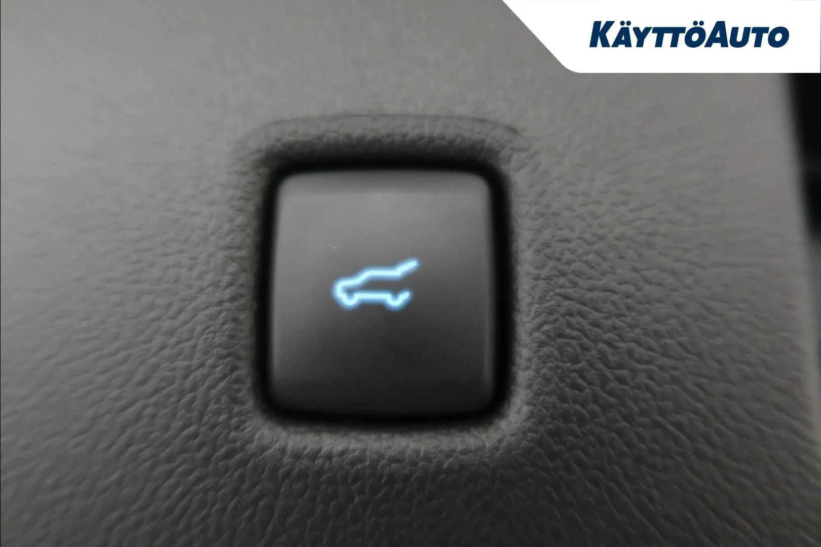 Ford Kuga JNK-470 carousel image