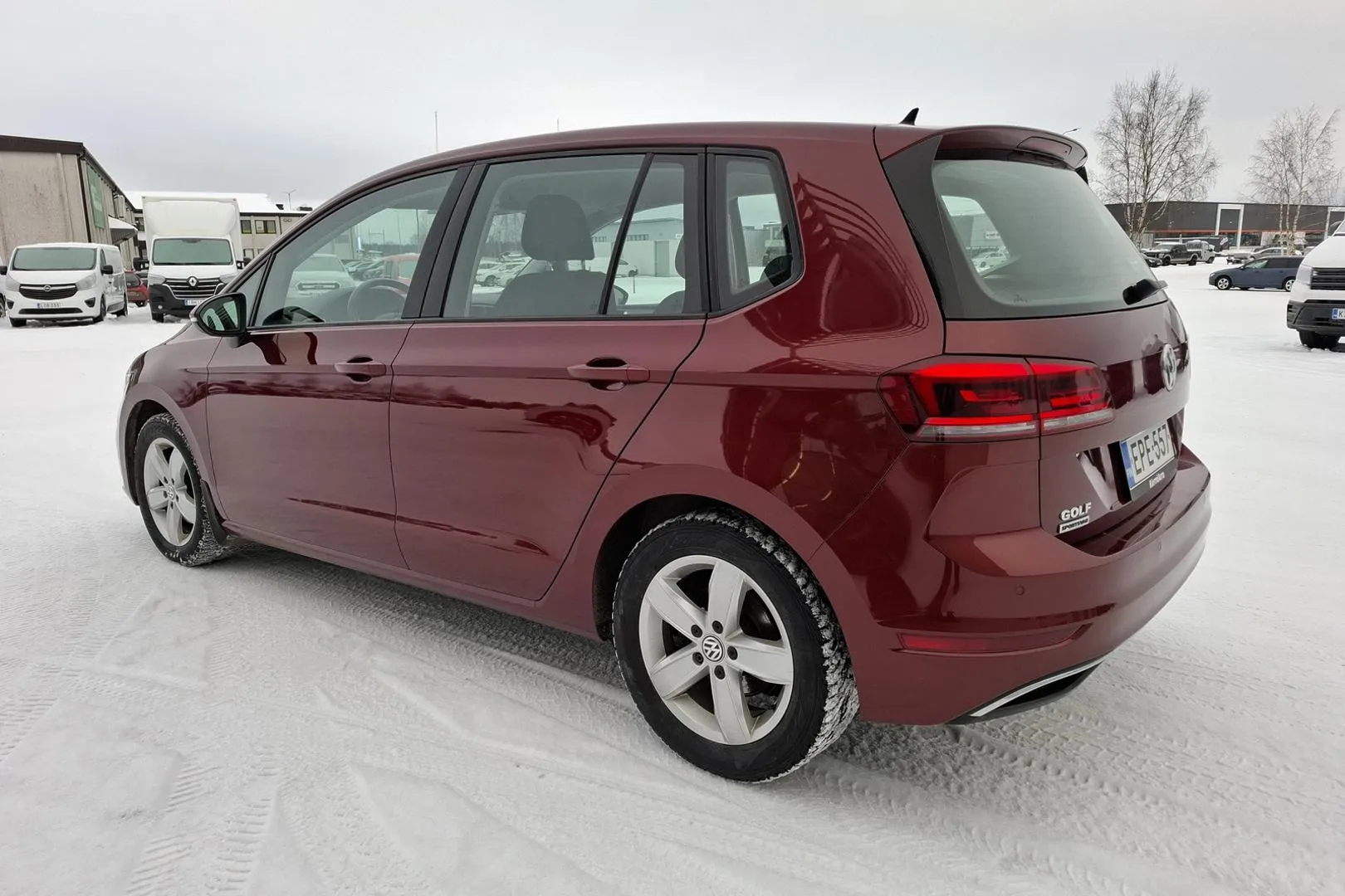 VOLKSWAGEN Golf Sportsvan EPE-557 carousel image