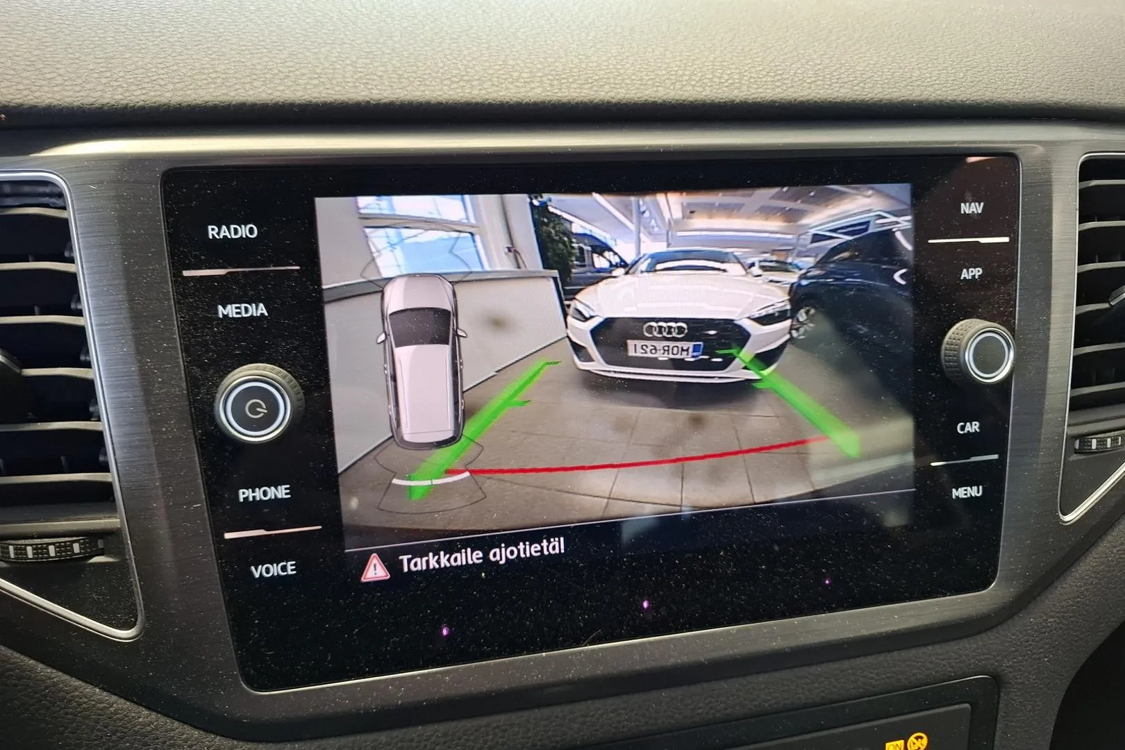 VOLKSWAGEN Golf Sportsvan EPE-557 carousel image