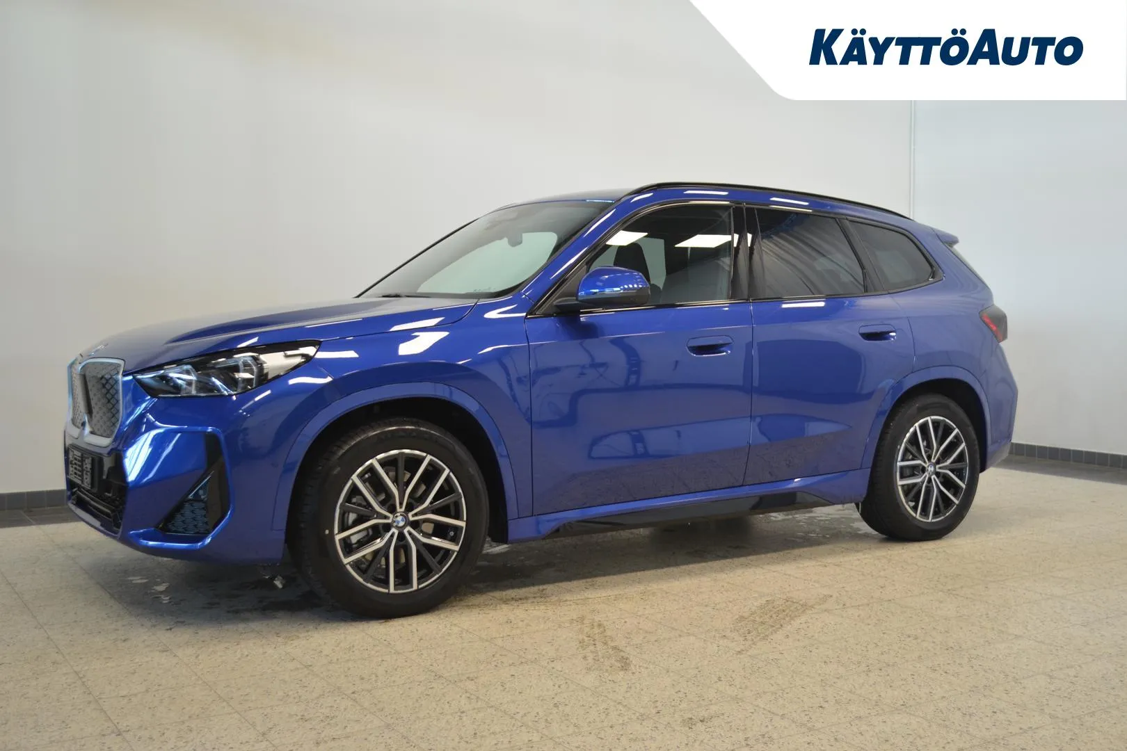 BMW iX1 XTR-278 carousel image