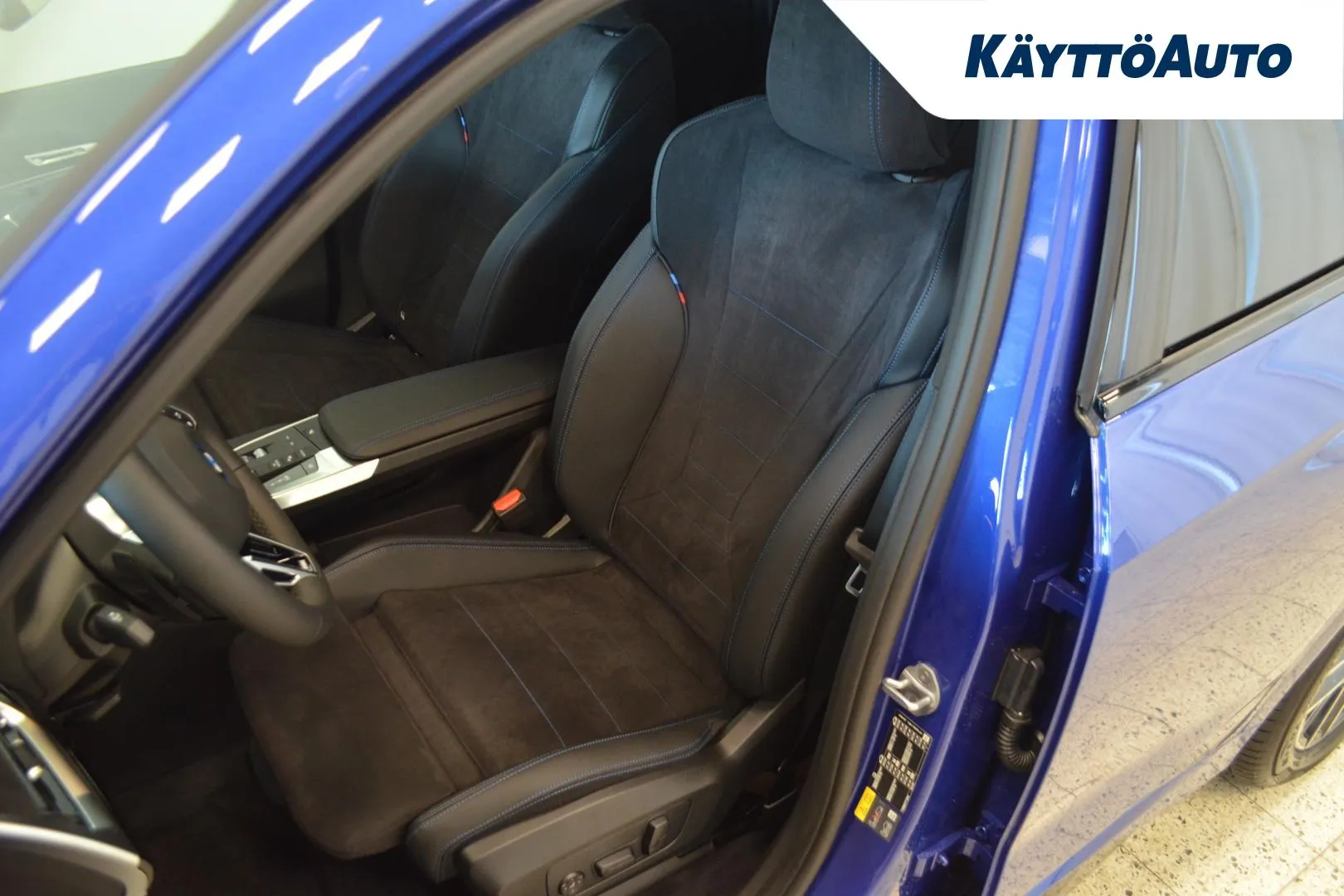 BMW iX1 XTR-278 carousel image