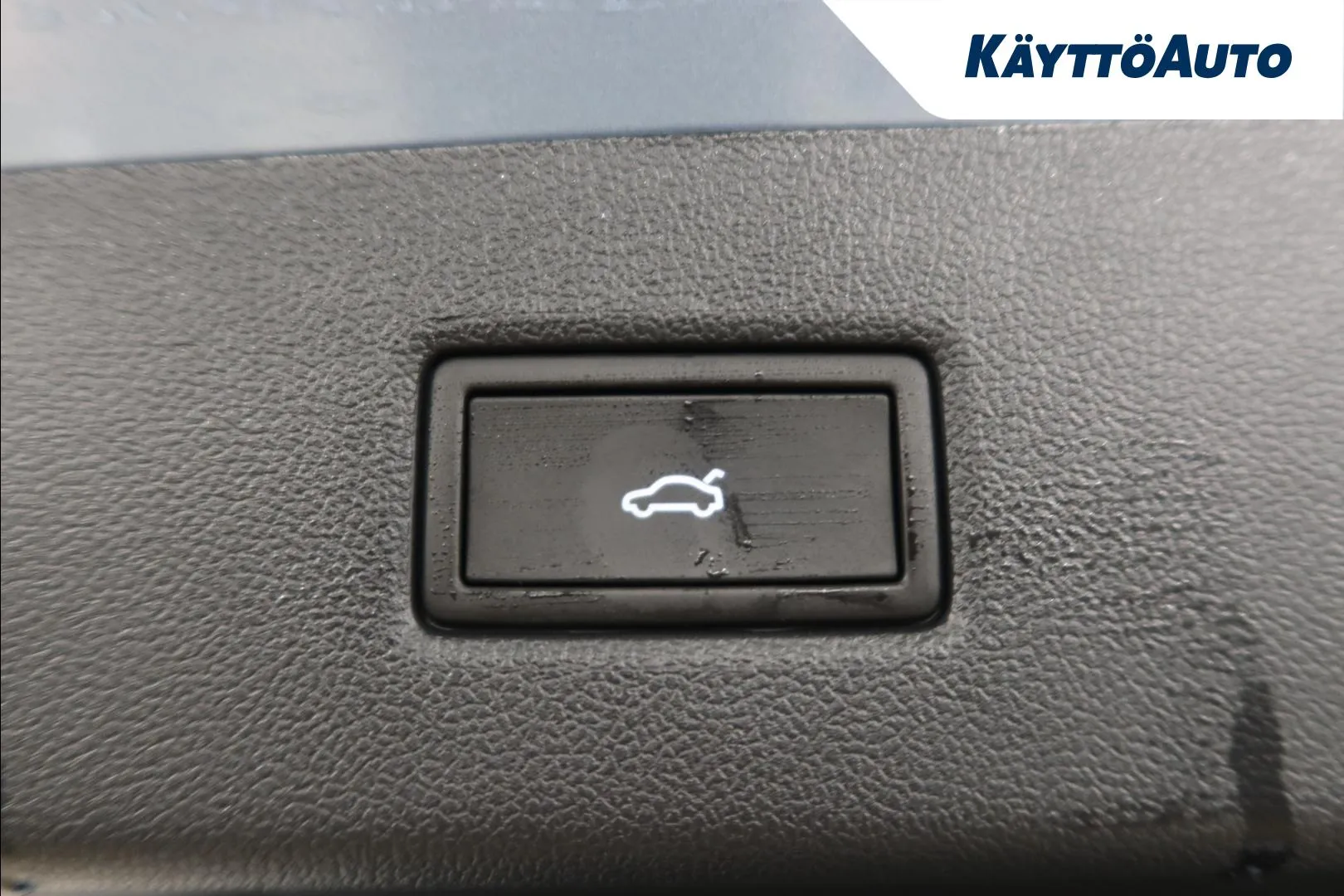 Ford Explorer NOH-429 carousel image