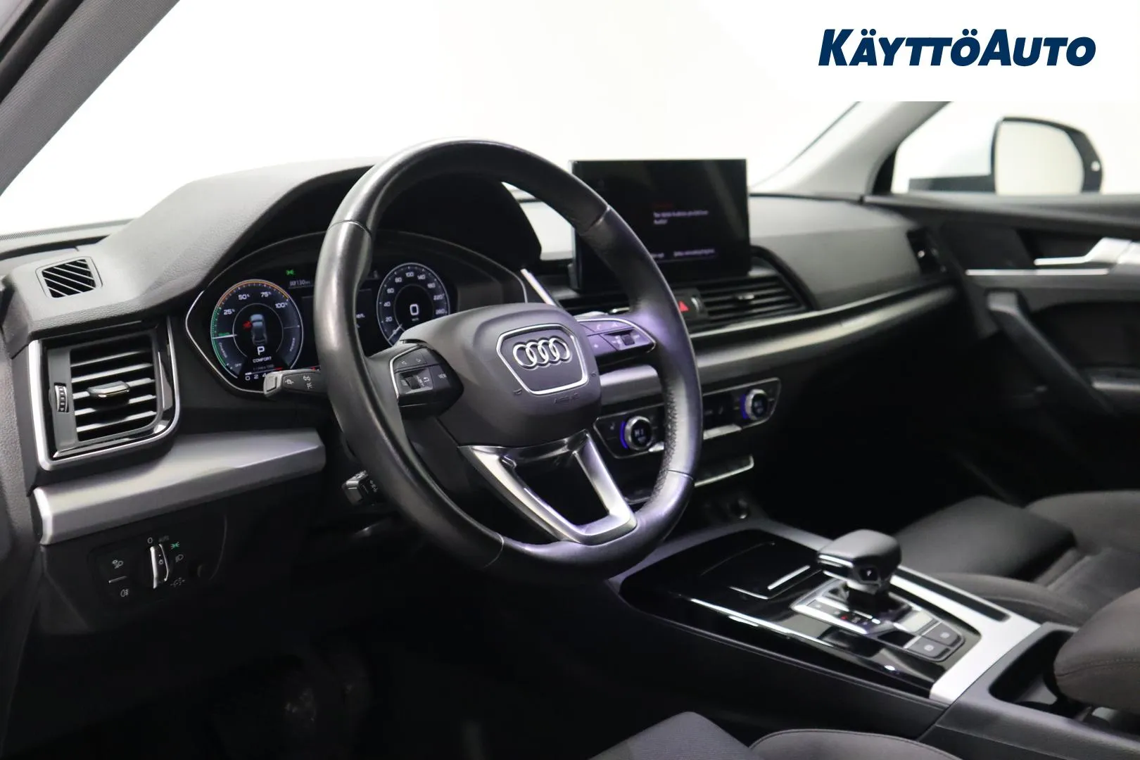 AUDI Q5 YYB-538 carousel image