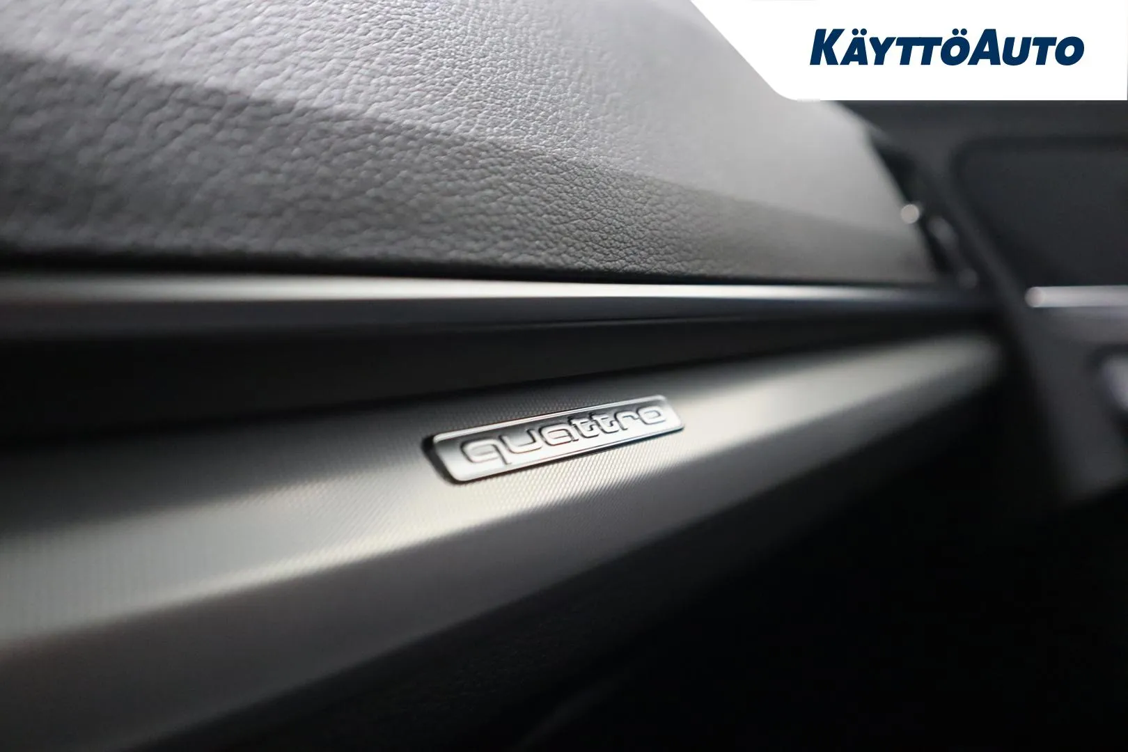 AUDI Q5 YYB-538 carousel image