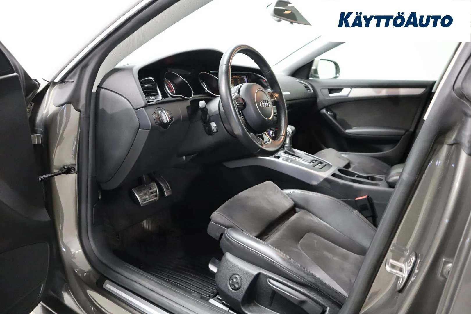 AUDI A5 FLM-189 carousel image