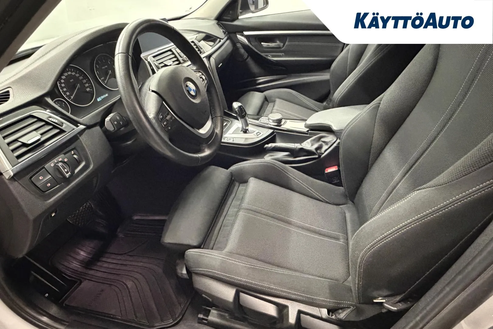 BMW 330e iPerformance GZY-519 carousel image