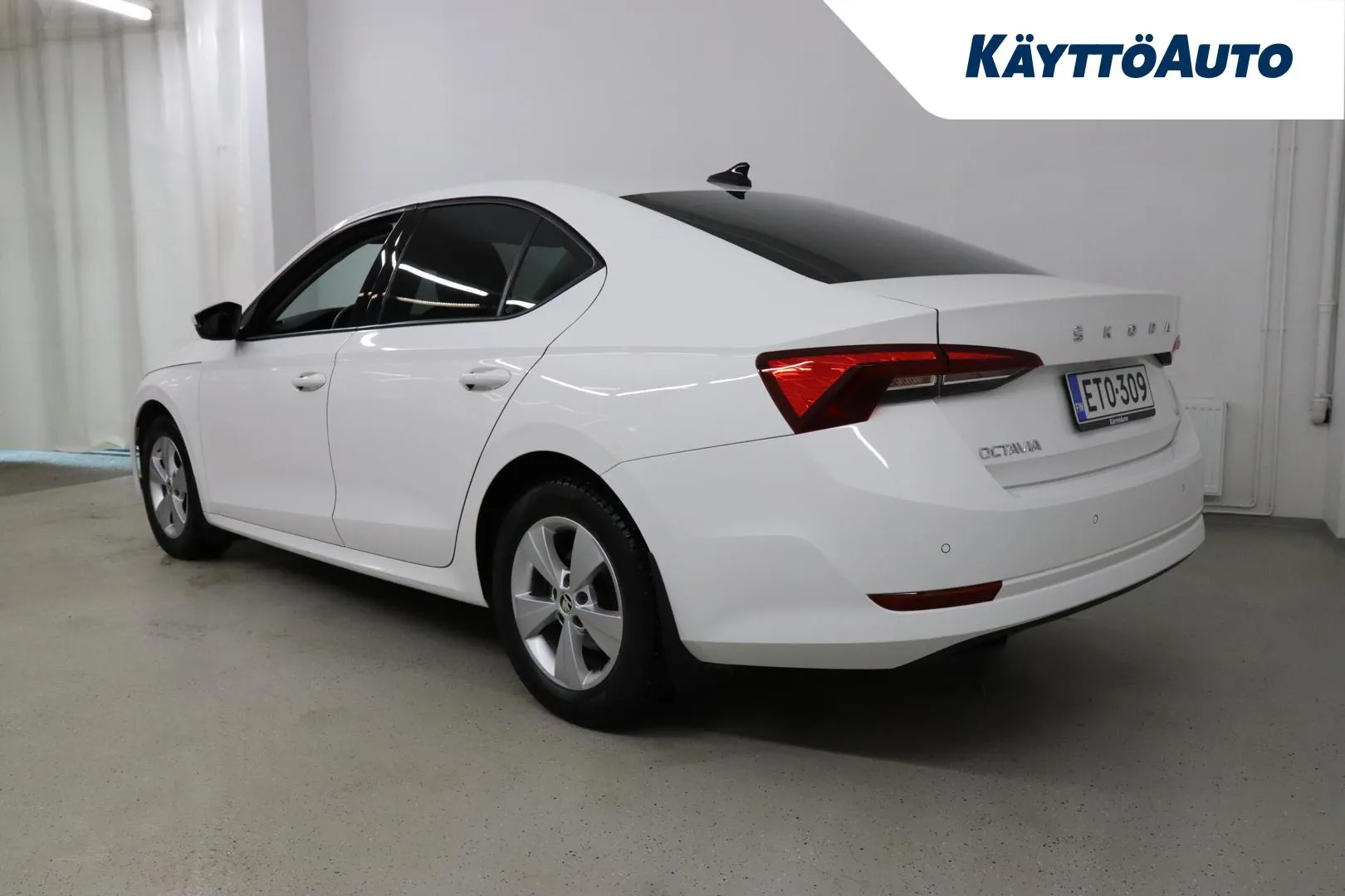 Skoda Octavia ETO-309 carousel image