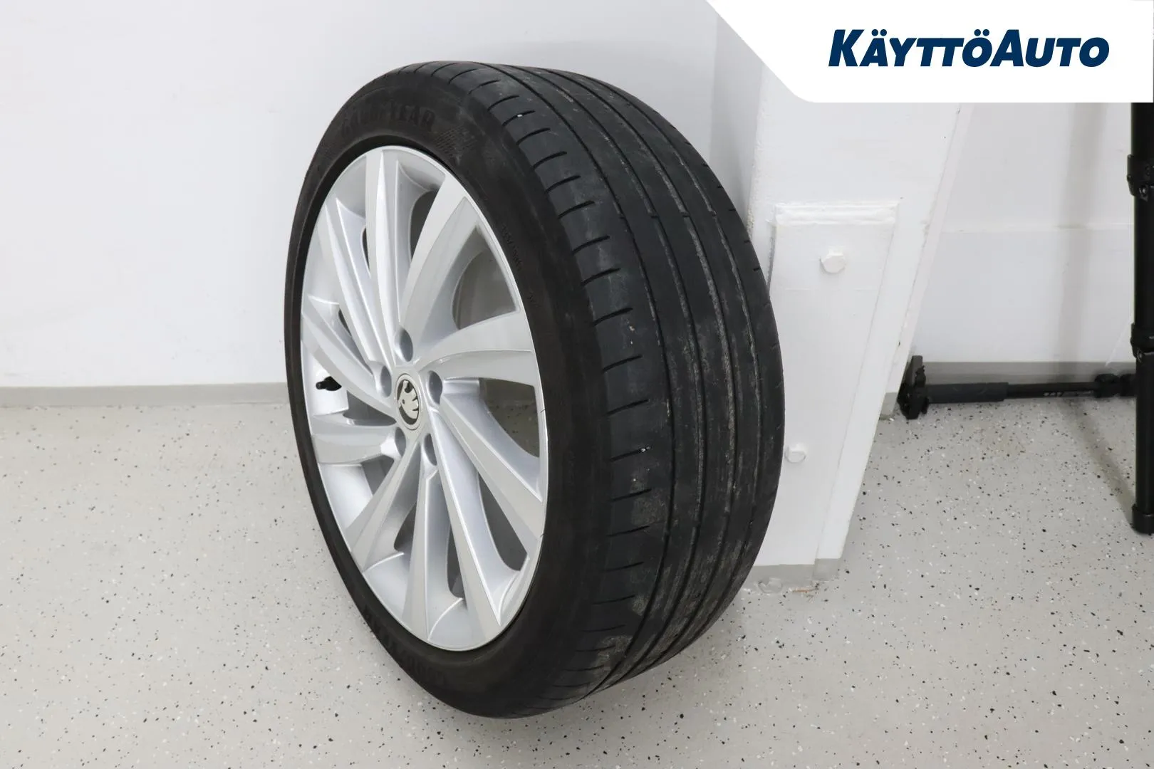 Skoda Octavia ETO-309 carousel image