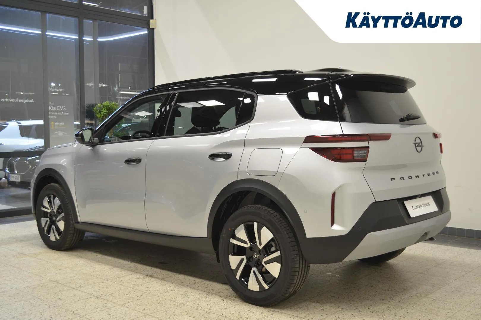 Opel Frontera XTS-653 carousel image