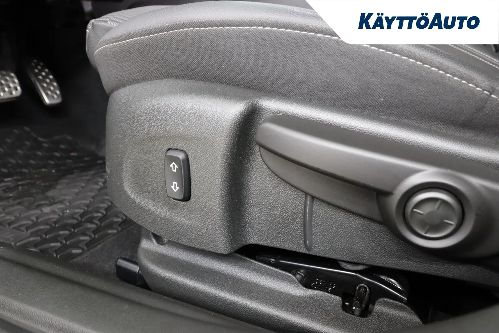 Opel Insignia KTS-538 carousel image