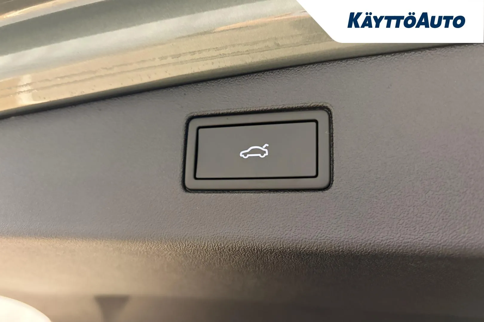 Volkswagen Tiguan RXS-252 carousel image