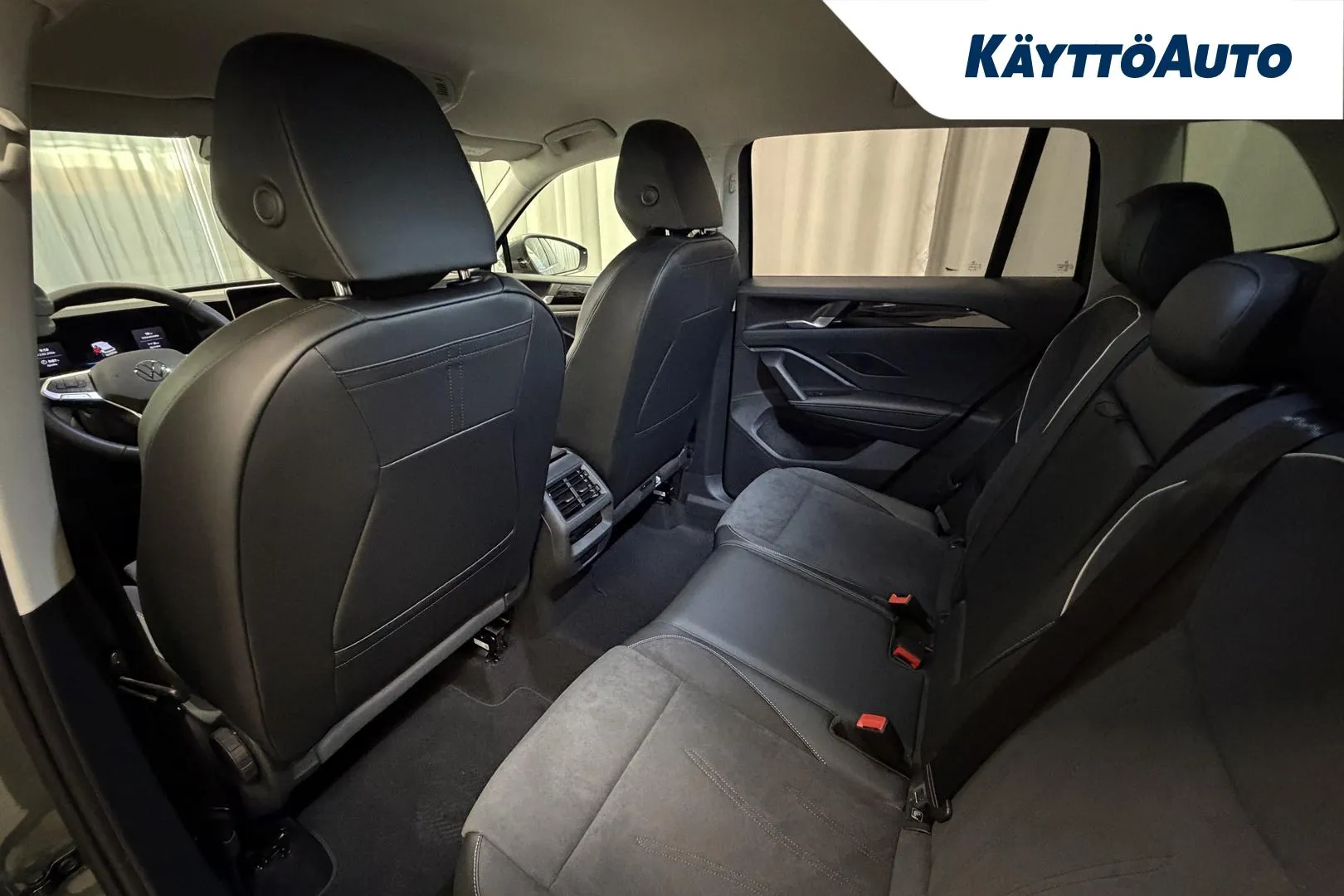 Volkswagen Tiguan RXS-252 carousel image