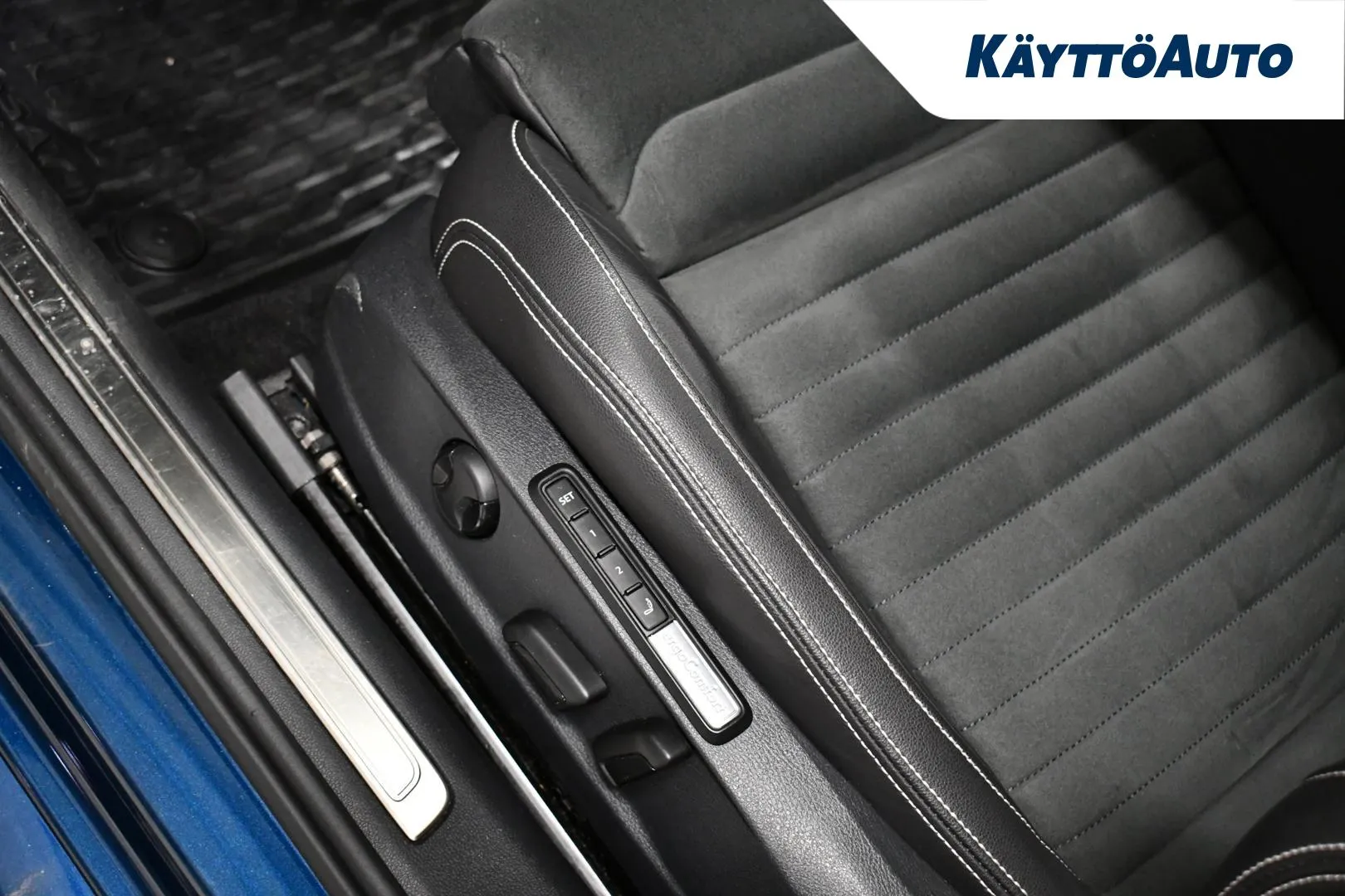 VOLKSWAGEN Passat GZV-511 carousel image