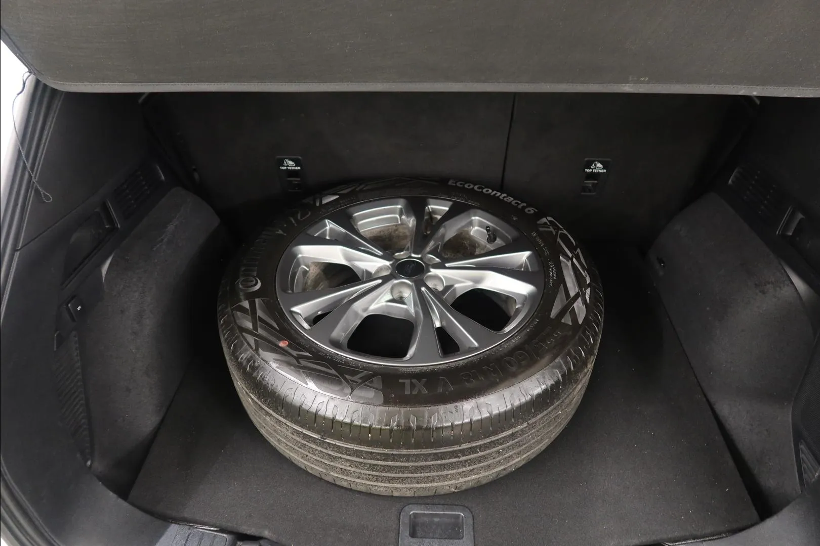 Ford Kuga IPV-458 carousel image