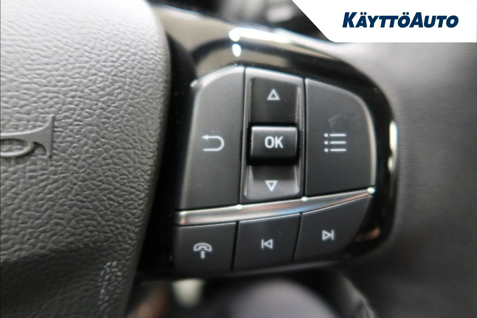 Ford Kuga LTJ-538 carousel image