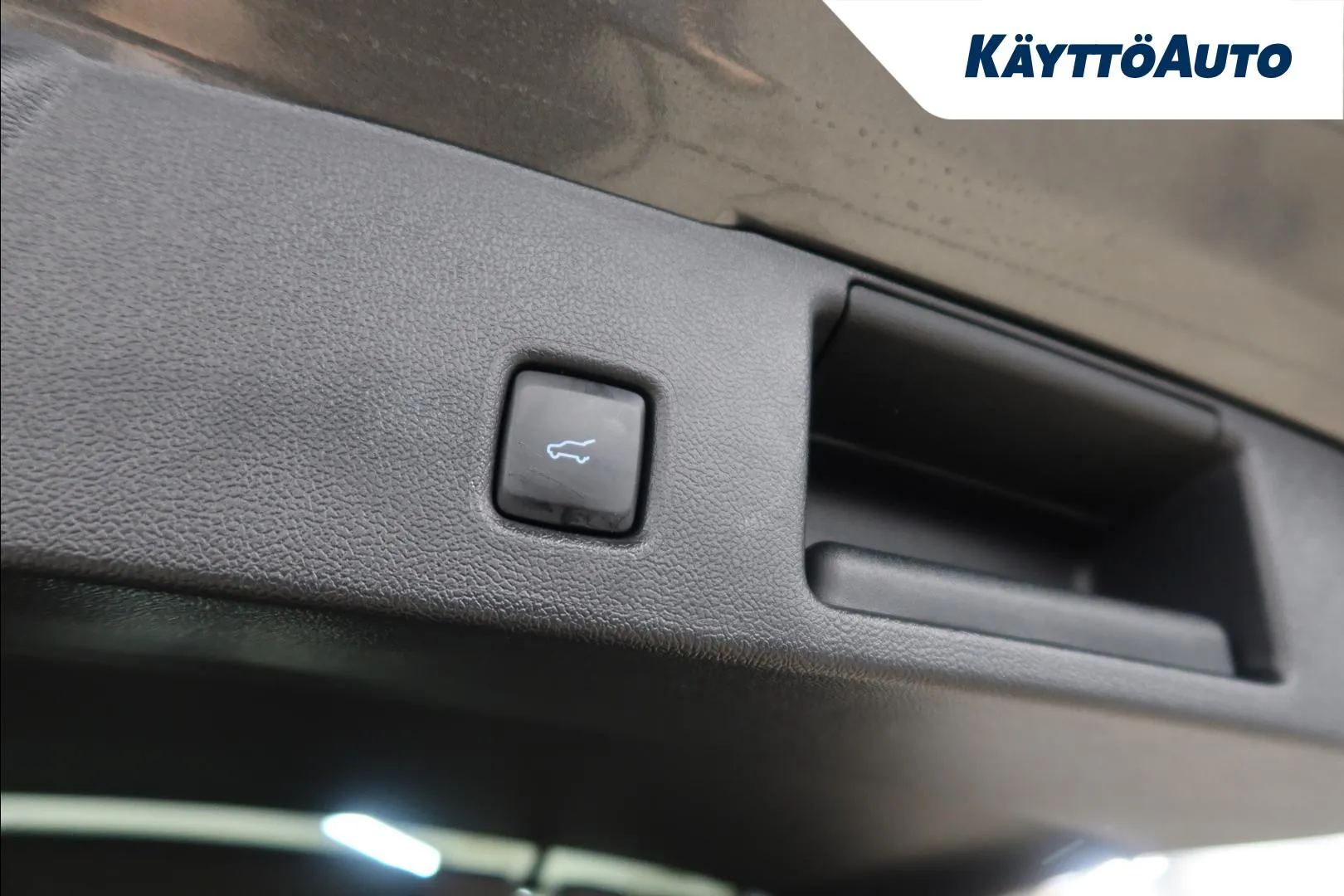 Ford Kuga LTJ-538 carousel image