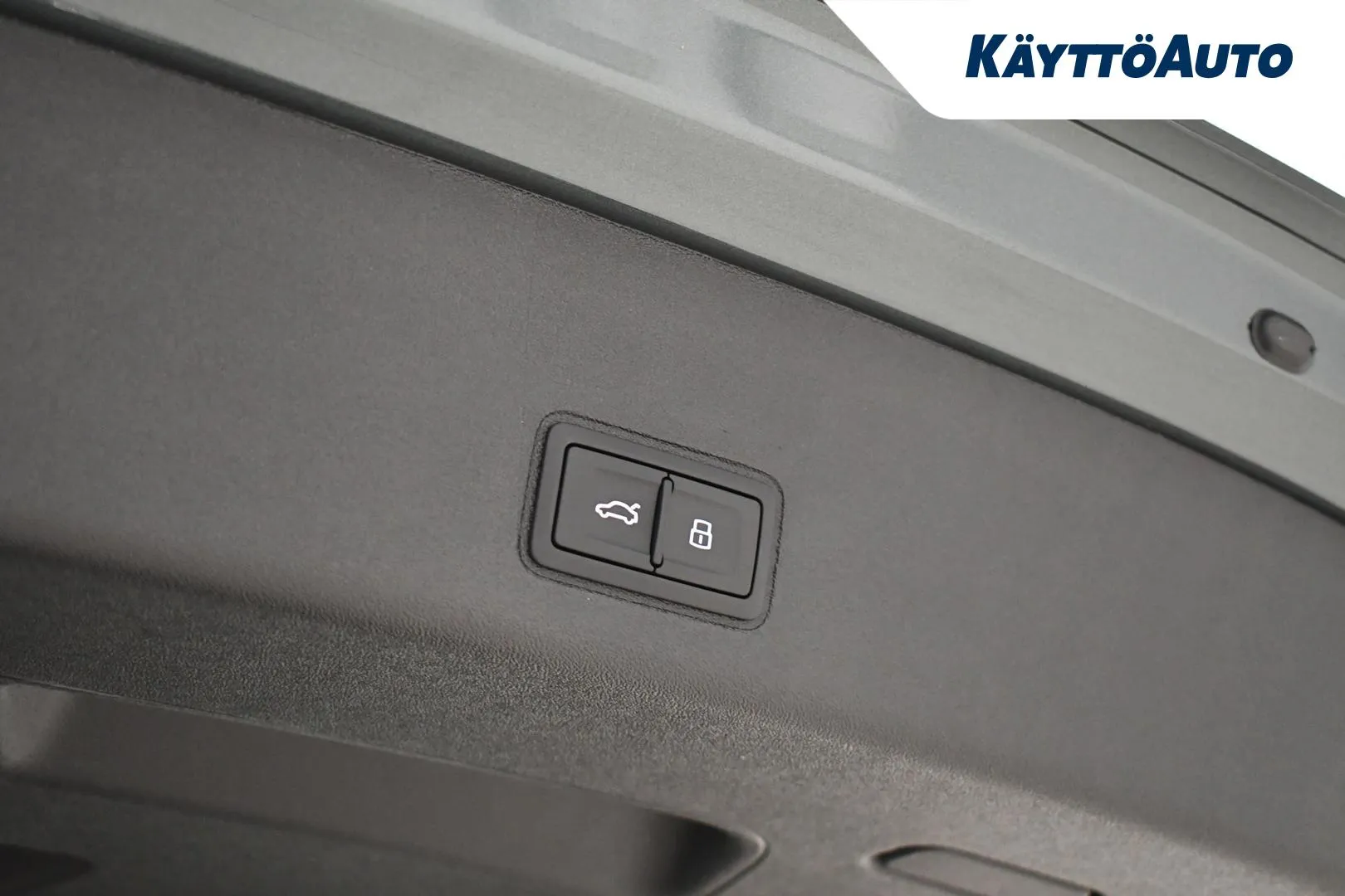 Audi Q3 RXT-949 carousel image