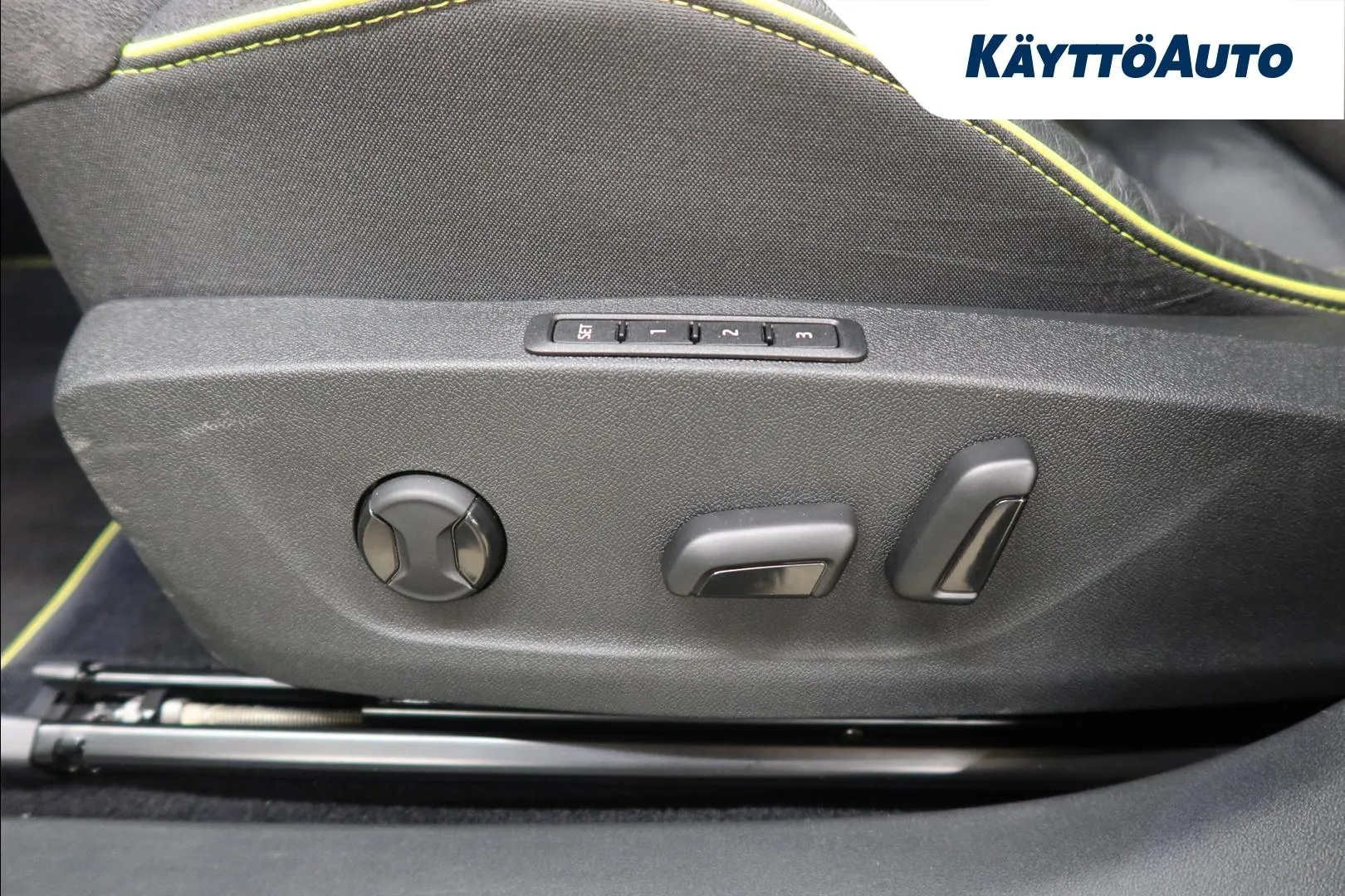 Skoda Enyaq ISS-485 carousel image