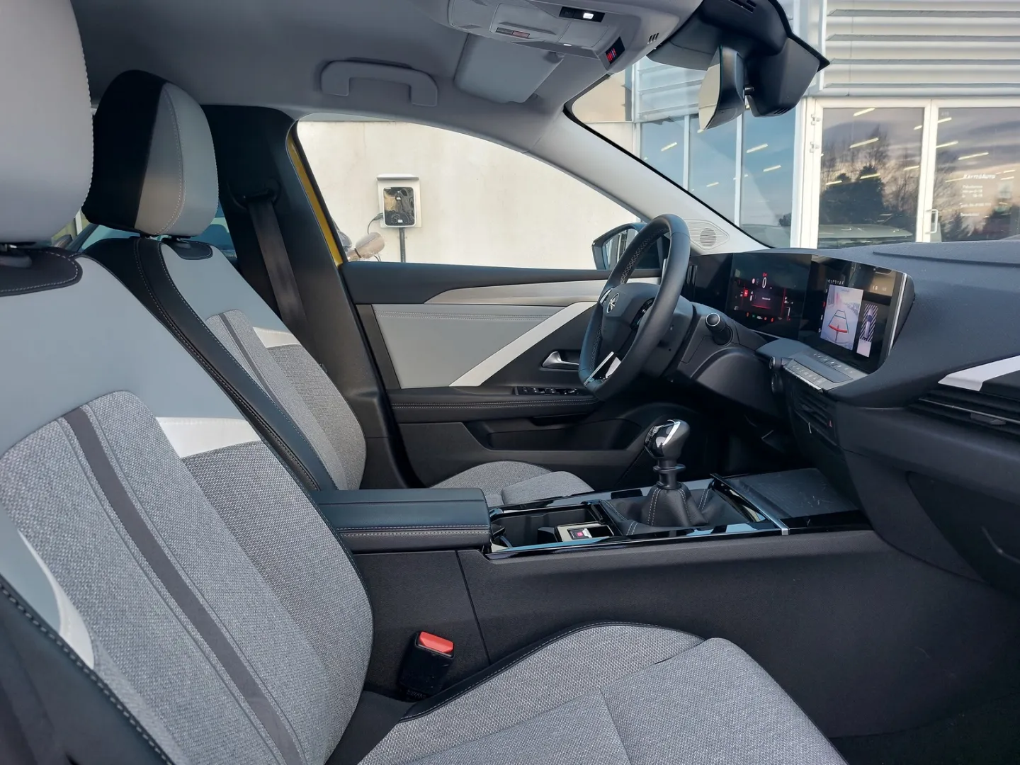 OPEL Astra GPJ-336 carousel image