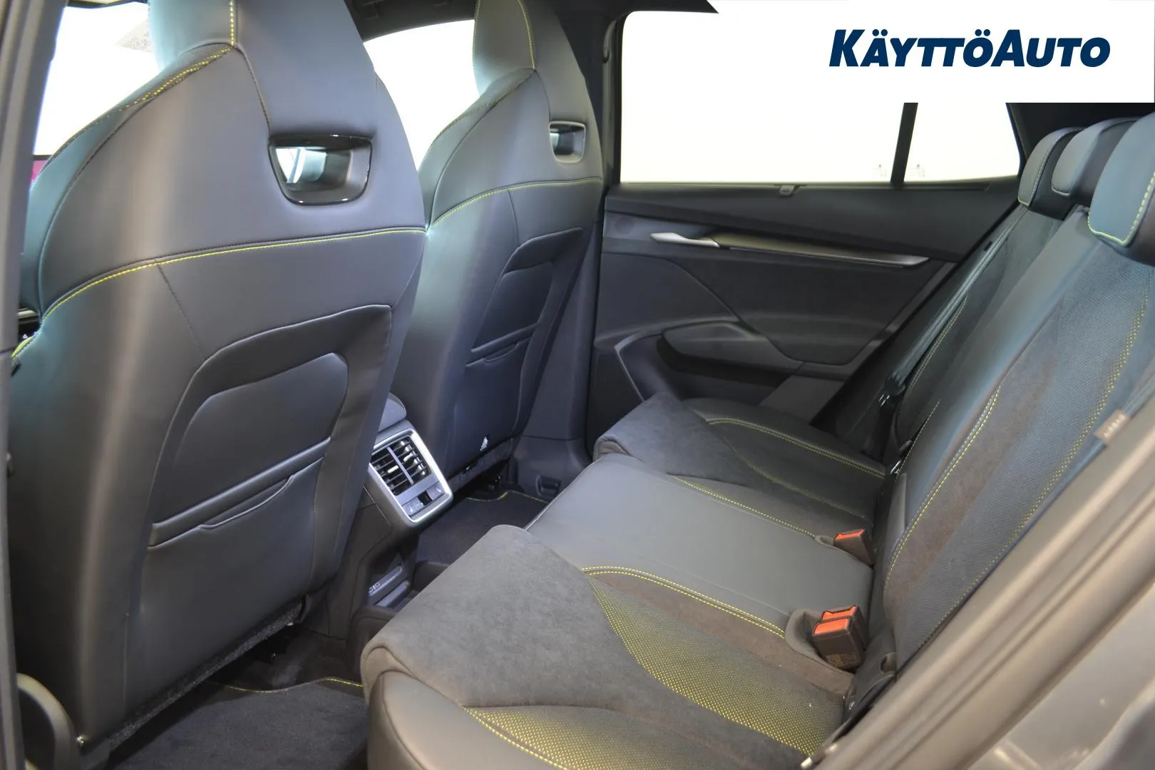 Skoda Enyaq XTS-638 carousel image