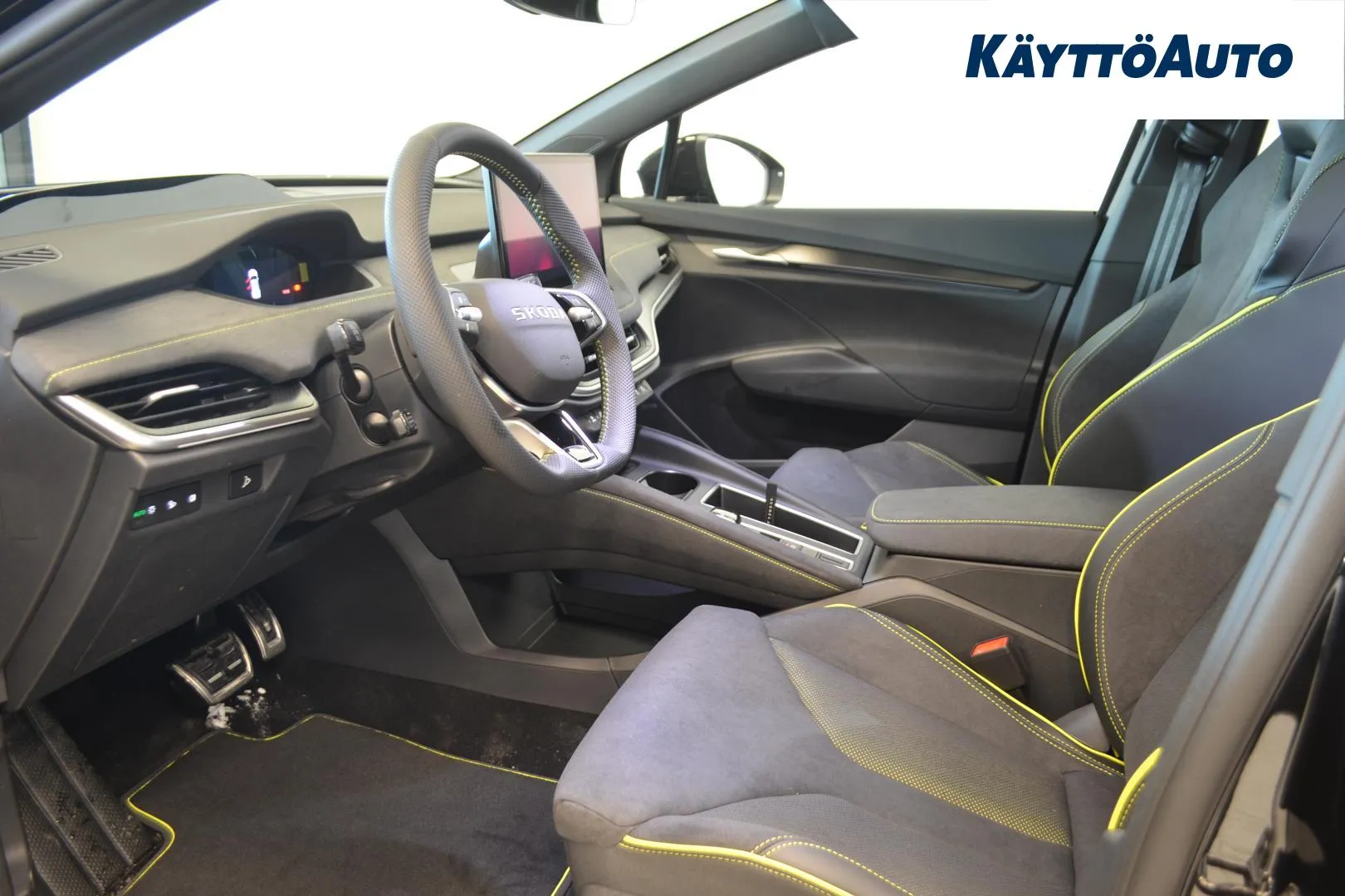 Skoda Enyaq RXT-593 carousel image