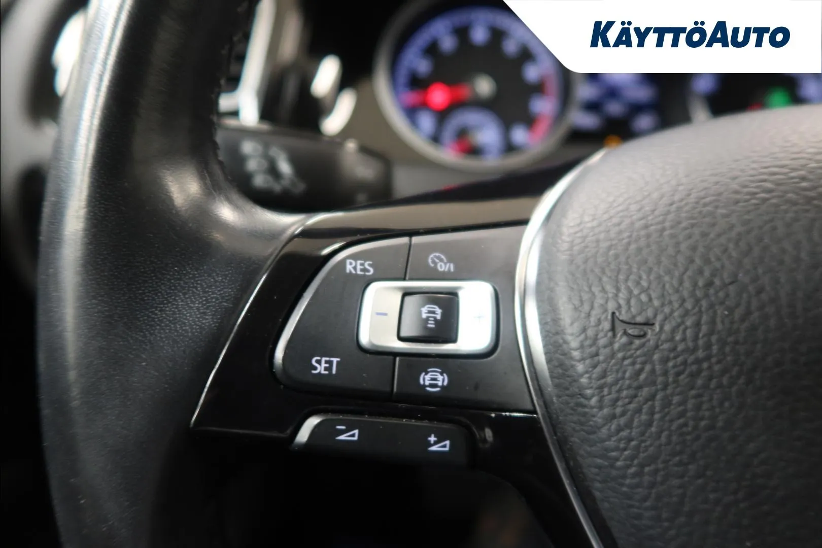 VOLKSWAGEN Golf CNI-431 carousel image