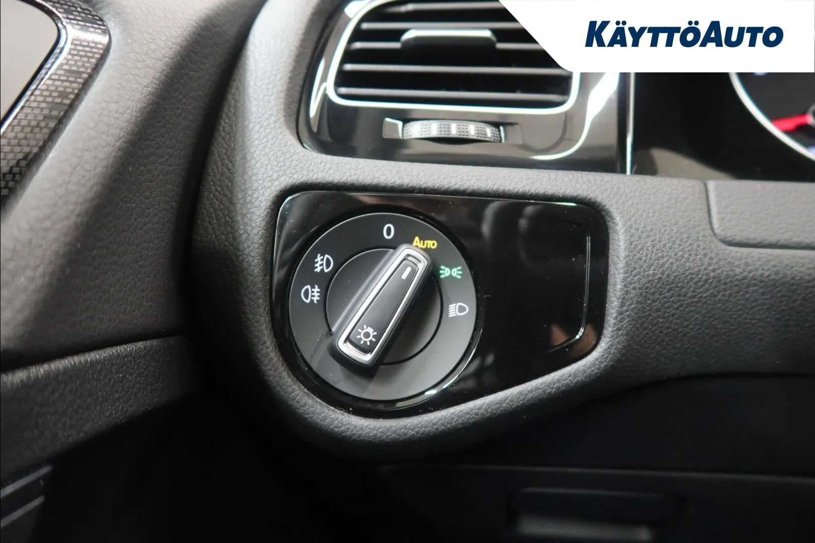 VOLKSWAGEN Golf CNI-431 carousel image