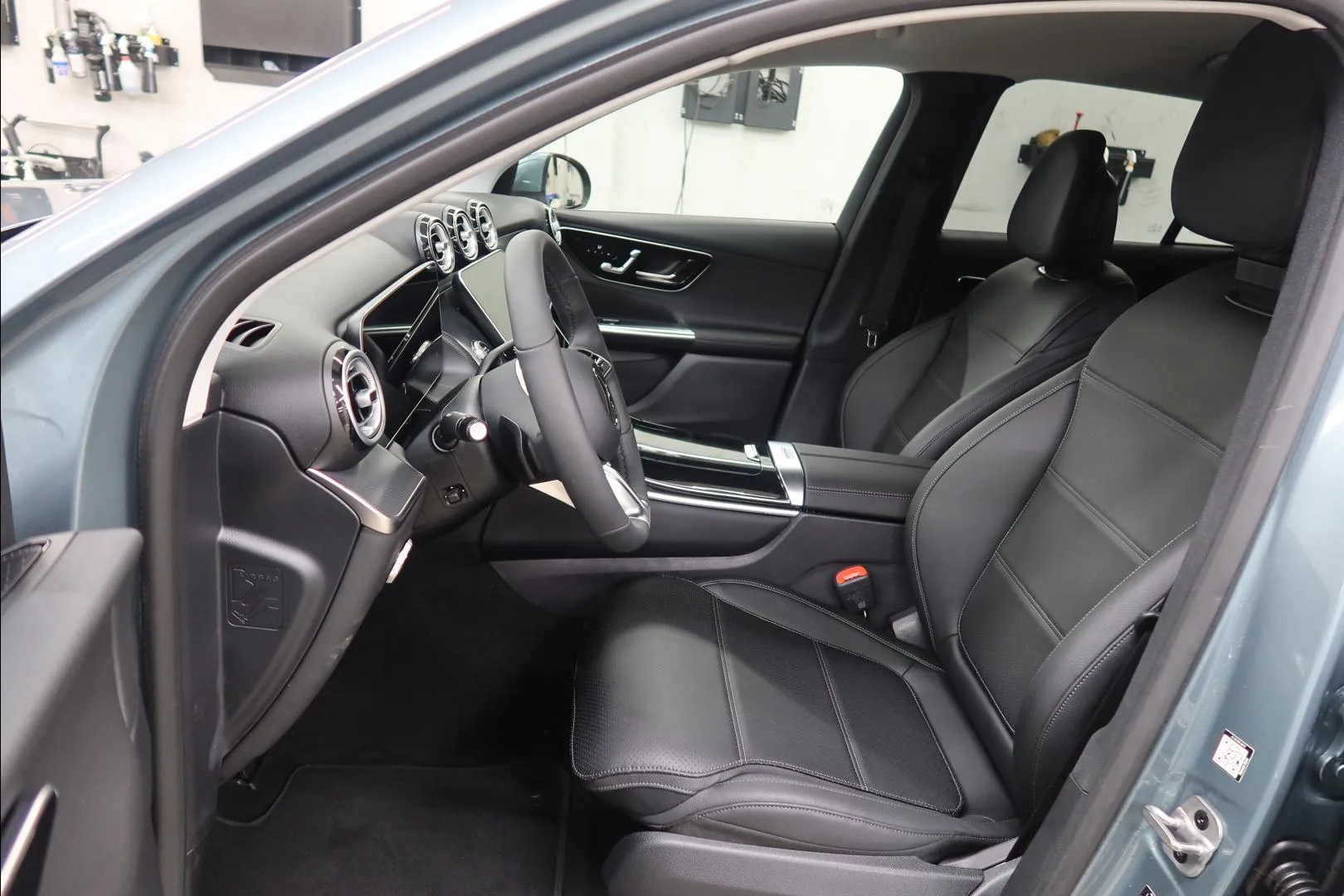 Mercedes-Benz GLC MRP-646 carousel image