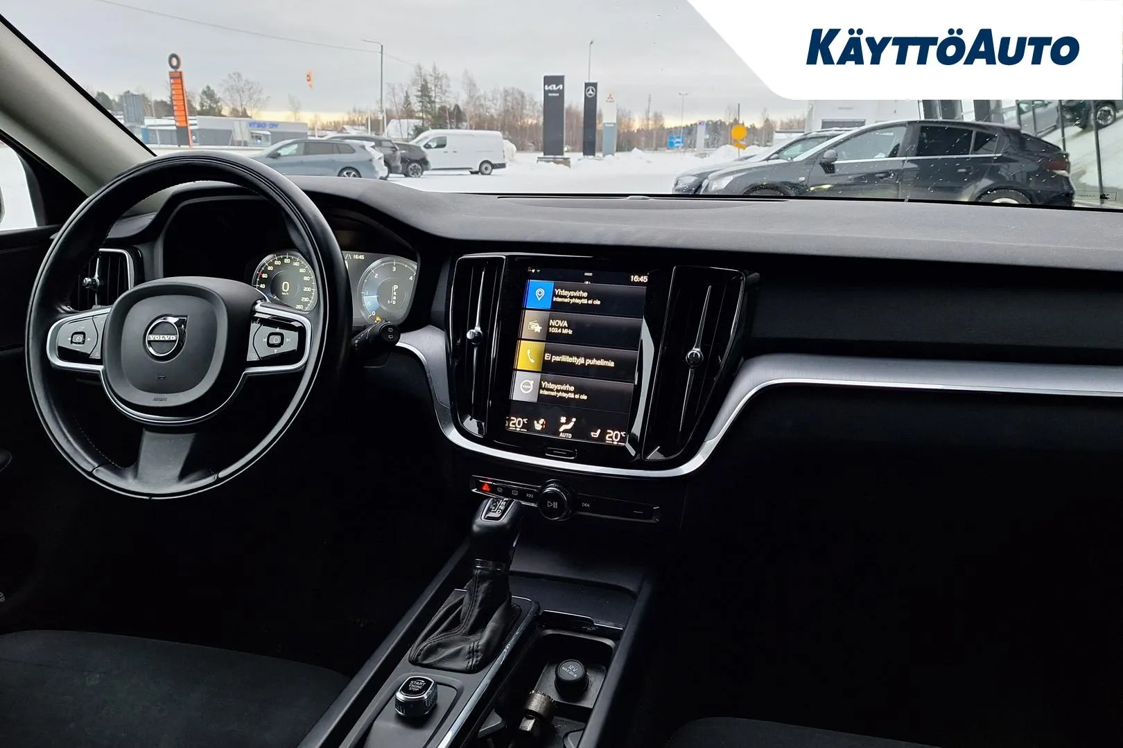 VOLVO V60 IZE-519 carousel image