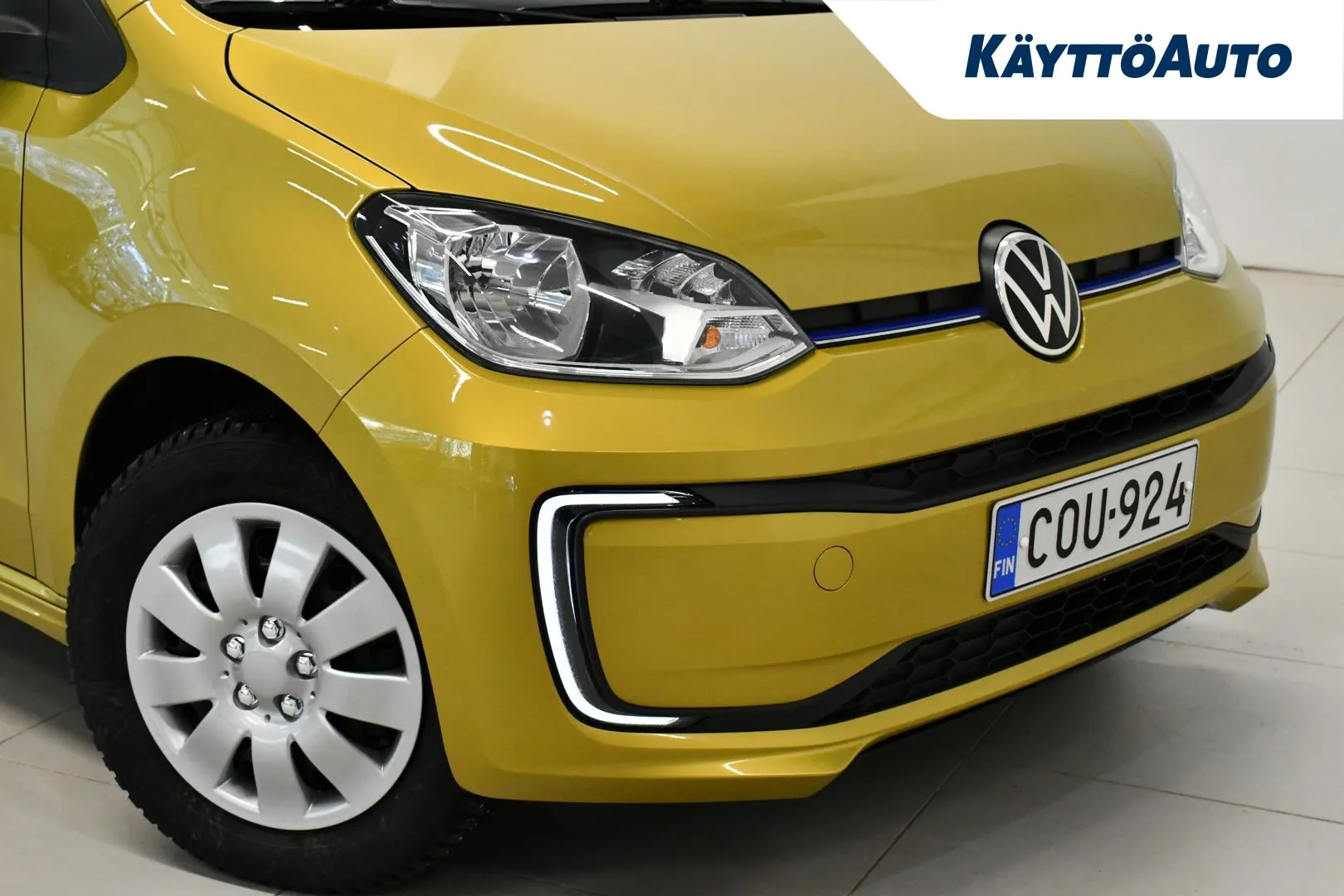 VOLKSWAGEN up! COU-924 carousel image