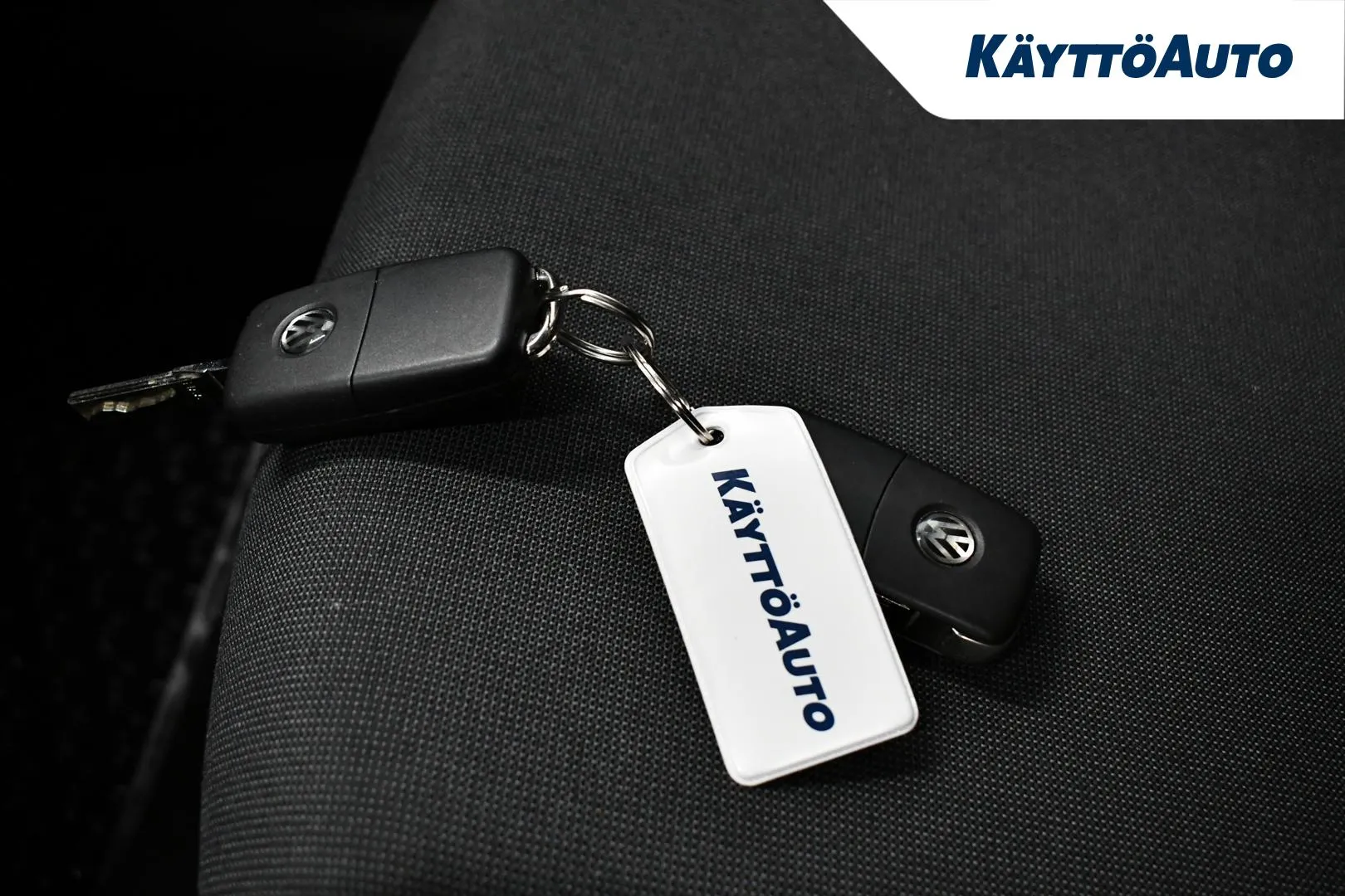 VOLKSWAGEN up! COU-924 carousel image