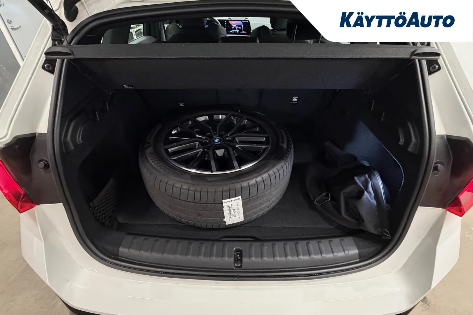 BMW X1 RVS-689 carousel image