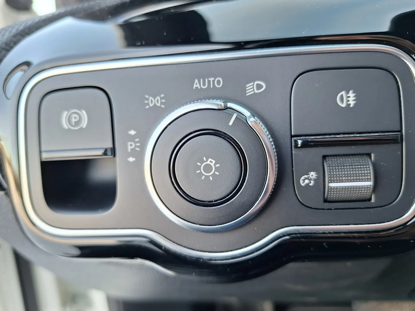 MERCEDES-BENZ A ETM-301 carousel image